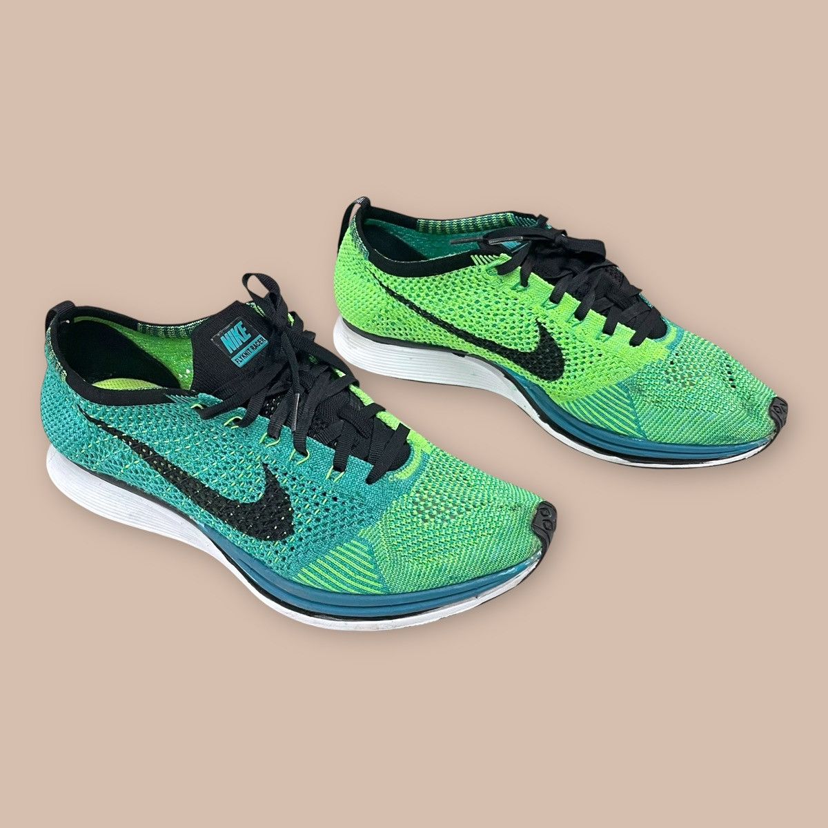 Nike Nike Flyknit Racer "Sport Turquoise" Size US 9.5 / EU 42-43 - 8 Thumbnail