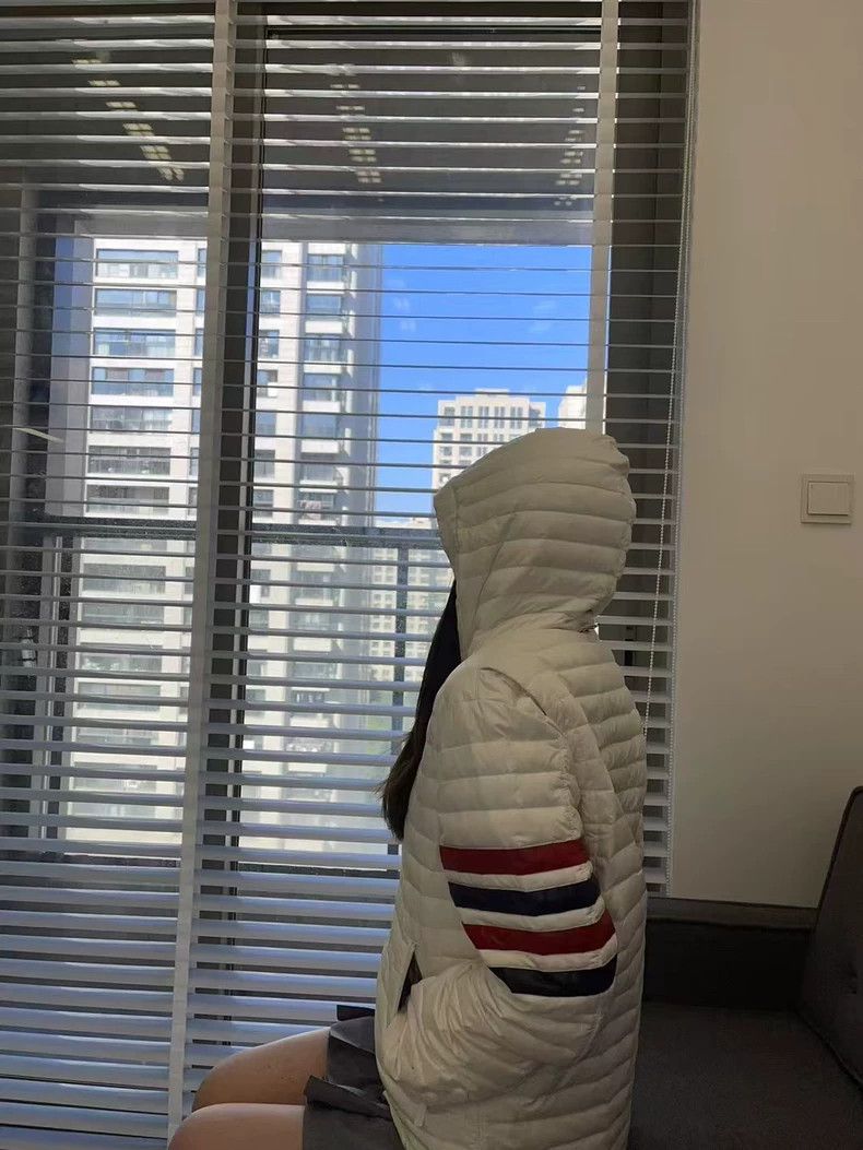 Thom Browne Thom Browne White four-bar hooded down jacket 2503-Nextarr Size US S / EU 44-46 / 1 - 8 Thumbnail