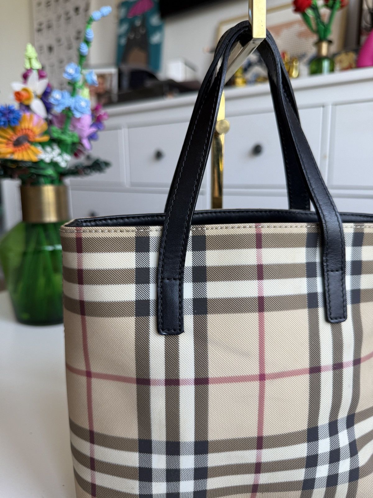 Burberry × Vintage Vintage y2k Burberry bucket handbag nova check avantgarde 90s Size ONE SIZE - 12 Thumbnail