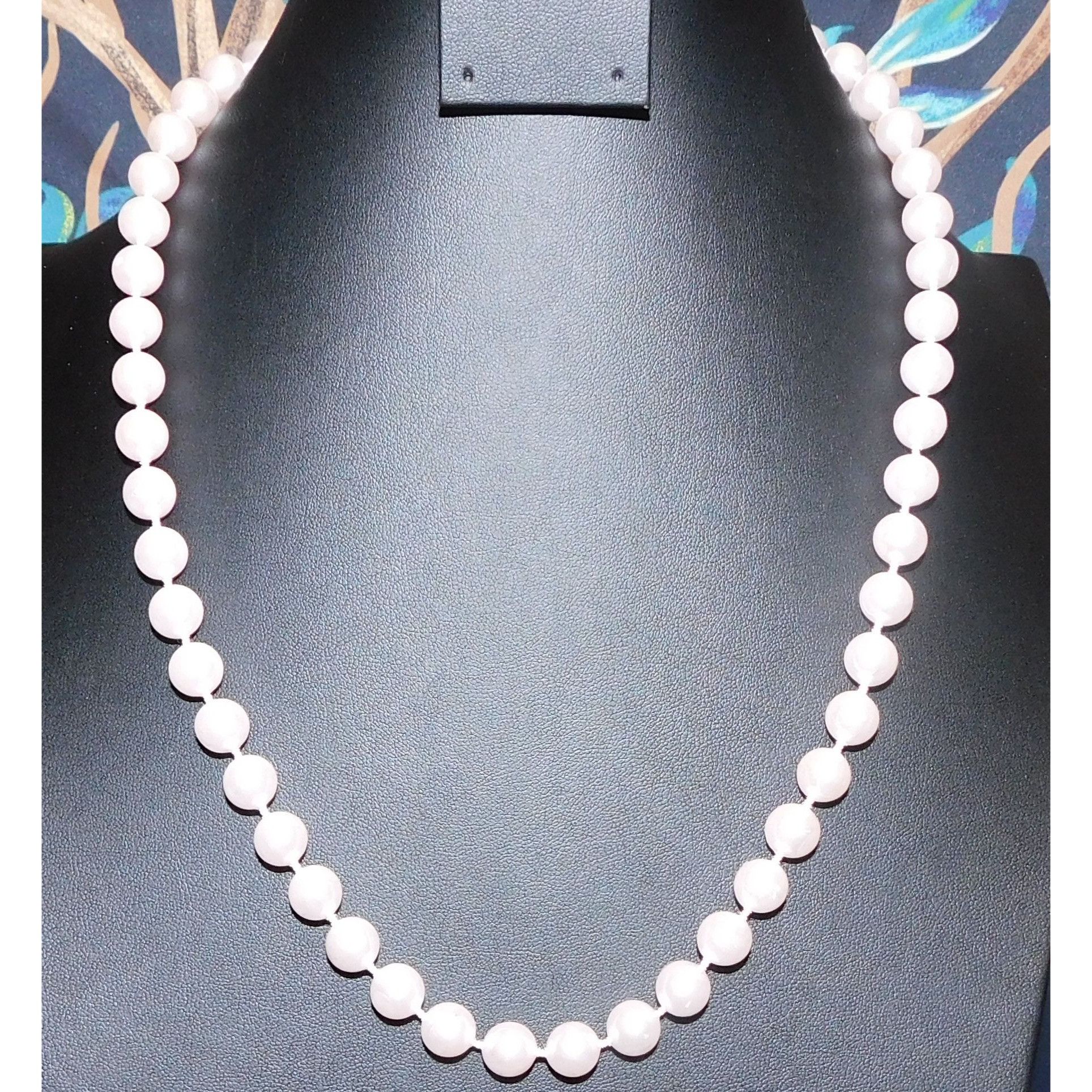Other Simple White Lightweight Faux Pearl Necklace Size ONE SIZE - 1 Thumbnail
