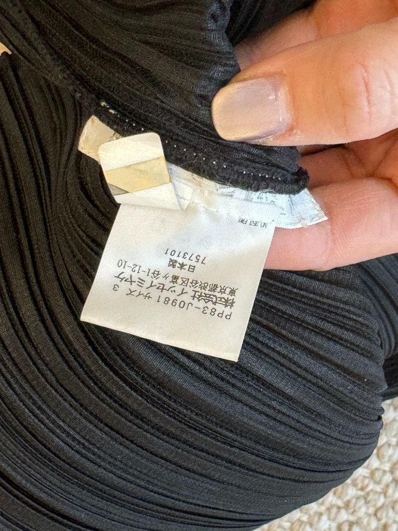 Issey Miyake issey miyake size:3 A small black pleated coat Size XXS / US 00 / IT 34 - 6 Thumbnail