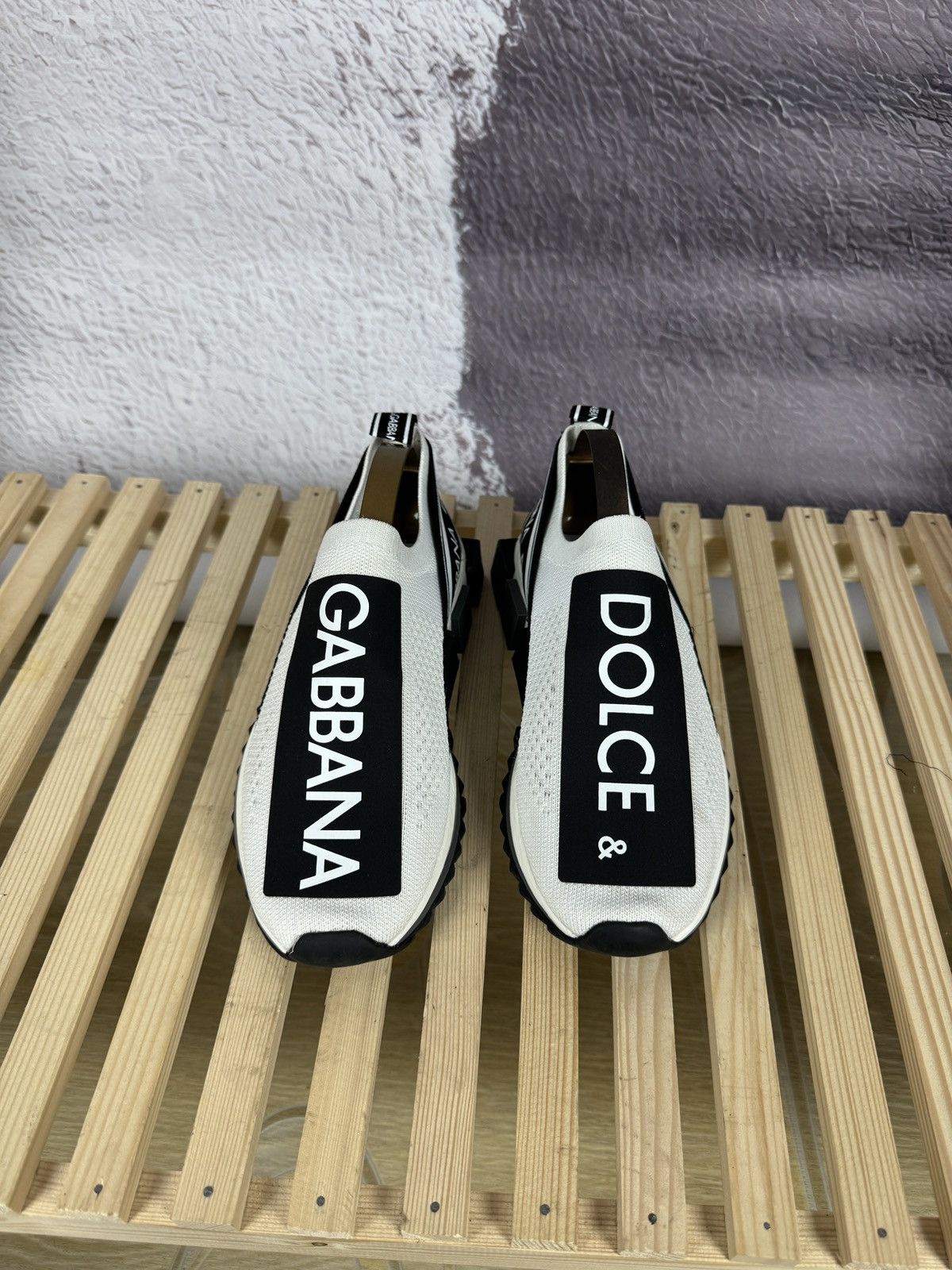 Dolce & Gabbana Dolce & Gabbana white/black big logo sneakers luxury Size US 9 / IT 39 - 2 Thumbnail