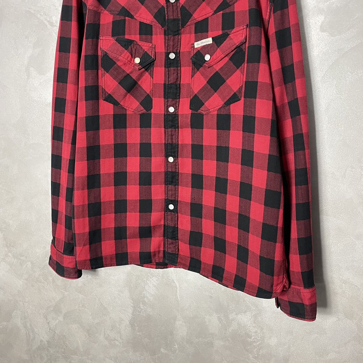 The Flat Head The Flat Head Ombré Check Western Shirt Black/Red Size US L / EU 52-54 / 3 - 4 Thumbnail
