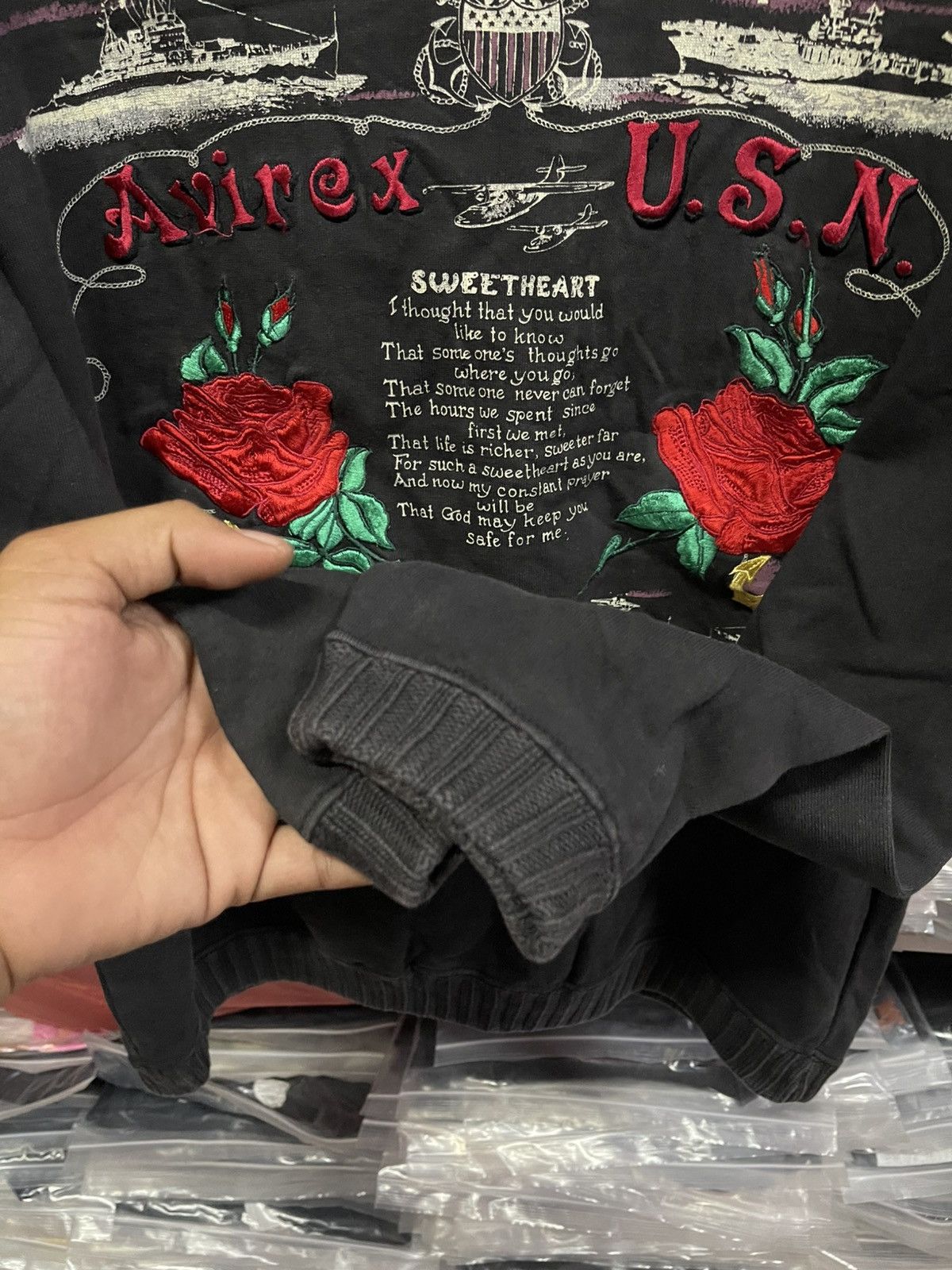 Avirex Vintage 90s Avirex USN embroidered roses sweatshirt🔥🔥🔥 Size US S / EU 44-46 / 1 - 9 Thumbnail