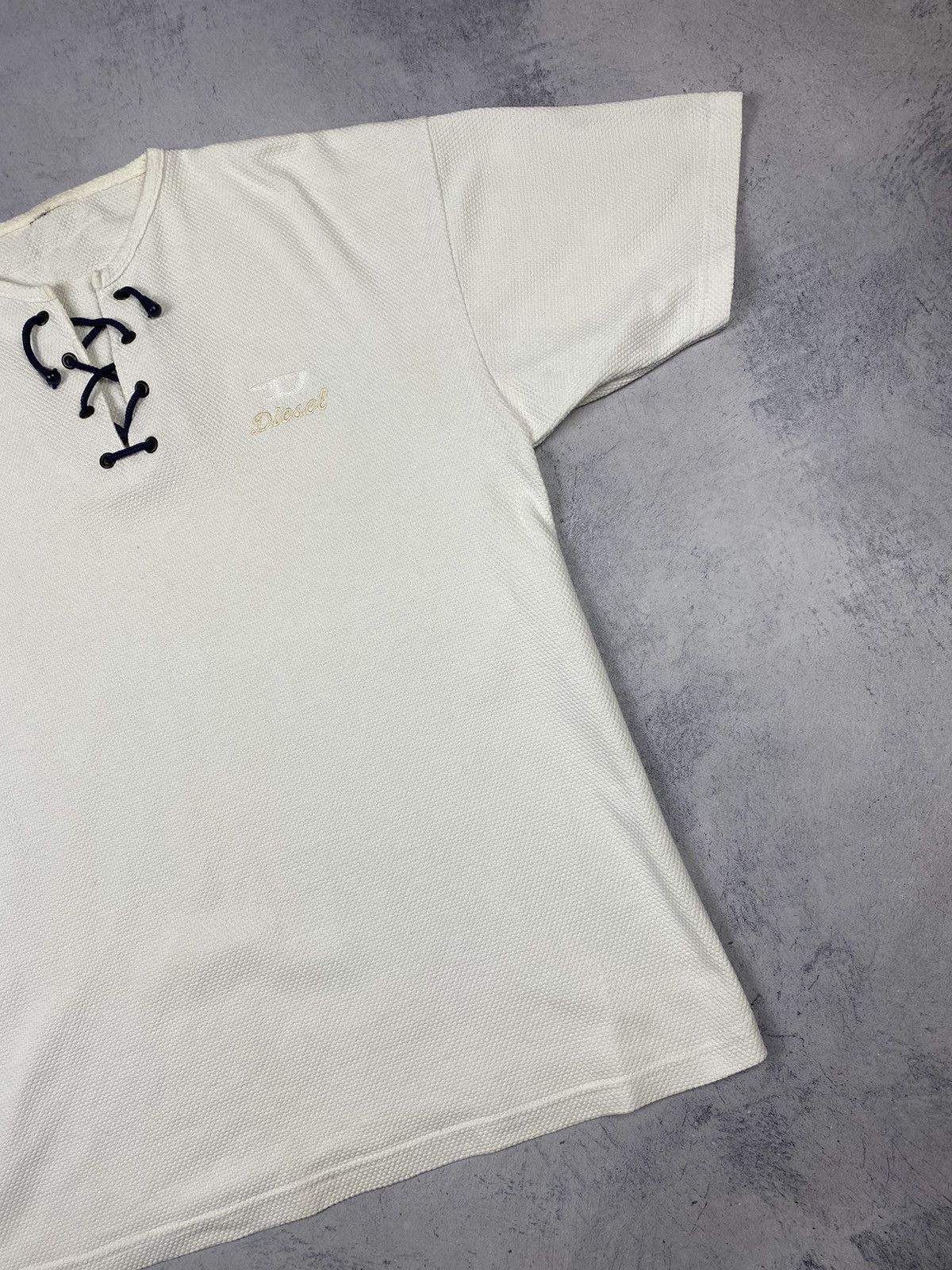 Diesel Vintage Diesel 00s Avant-Garde Graphic T-Shirt – Y2K Era Size US L / EU 52-54 / 3 - 3 Thumbnail