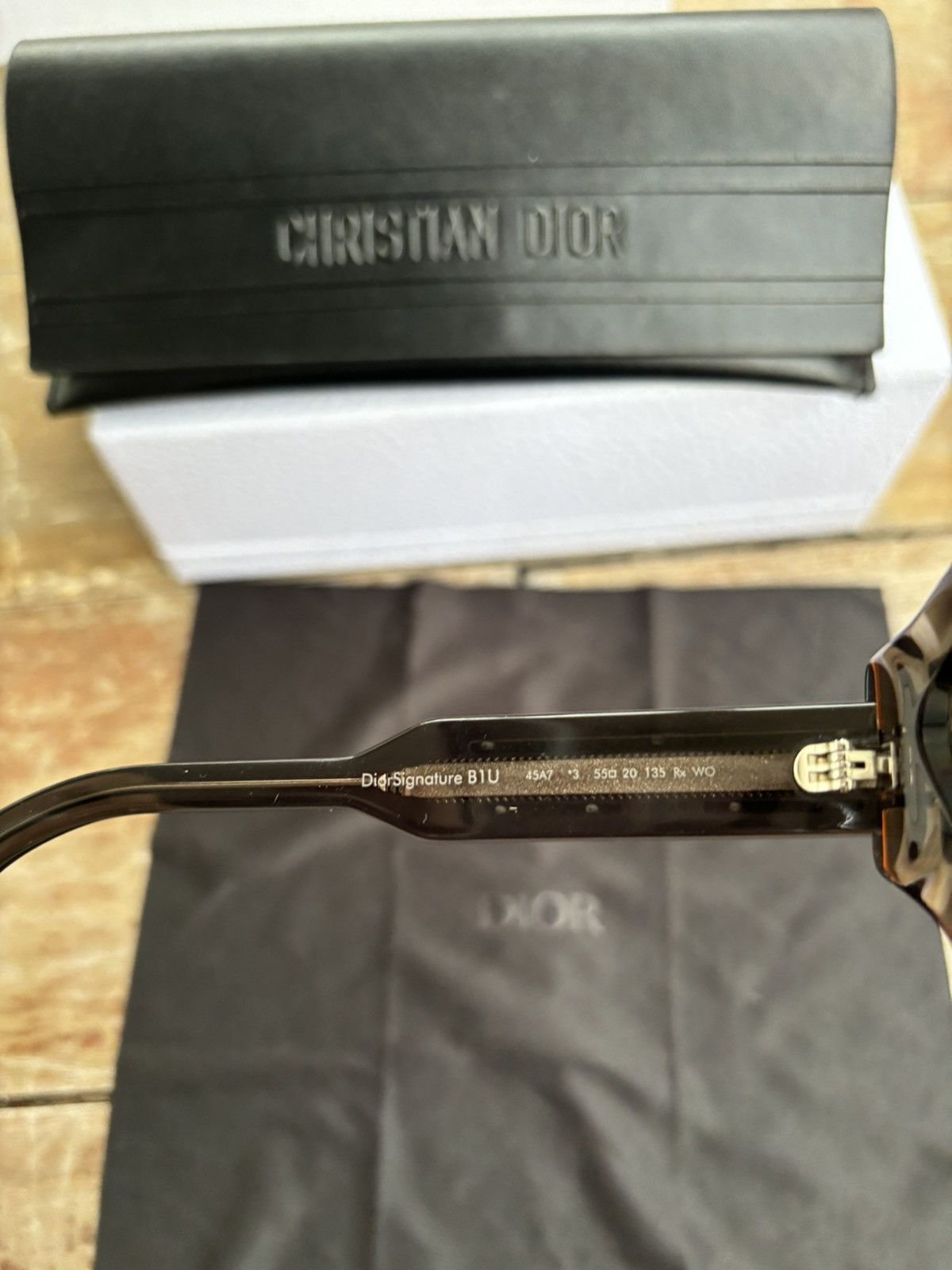 Dior DiorSignature B1U Size ONE SIZE - 9 Thumbnail