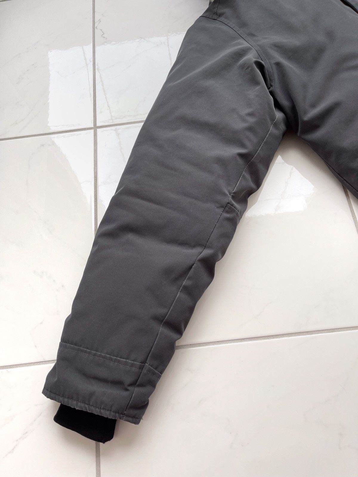 Canada Goose Canada Goose Chateau Parka Size US XL / EU 56 / 4 - 20 Thumbnail