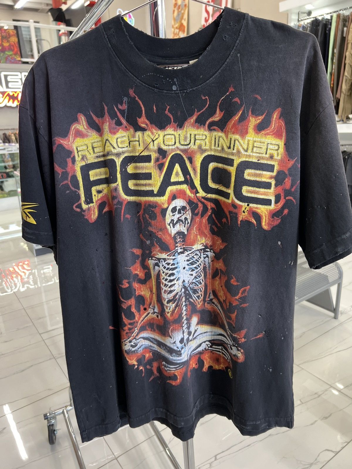 HELLSTAR Reach Your Inner Peace Fire Tee Size US M / EU 48-50 / 2 - 1 Thumbnail