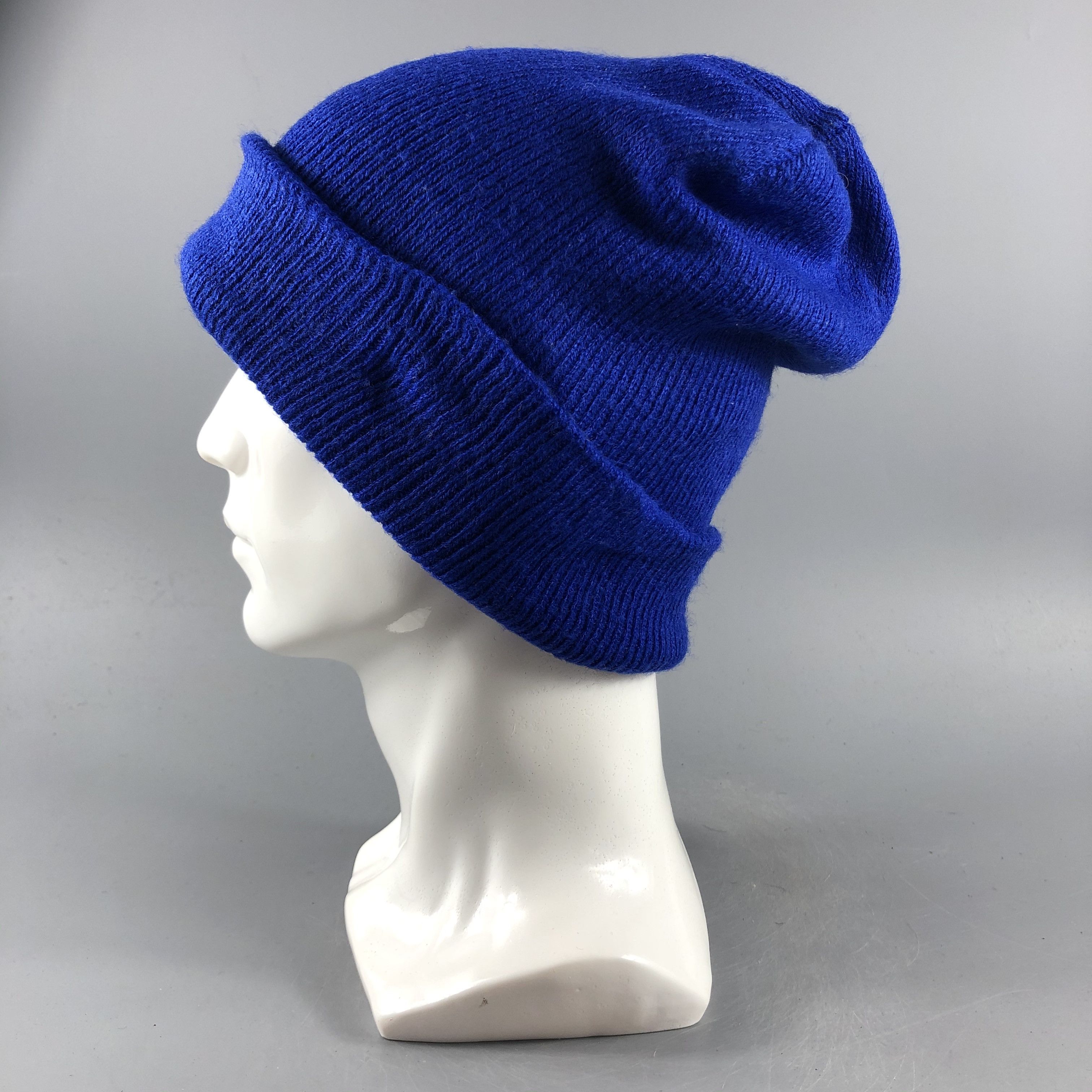 Vintage Sluggers Only Minimalist Beanie Snow Hat Snow Cap -D121 Size ONE SIZE - 1 Thumbnail