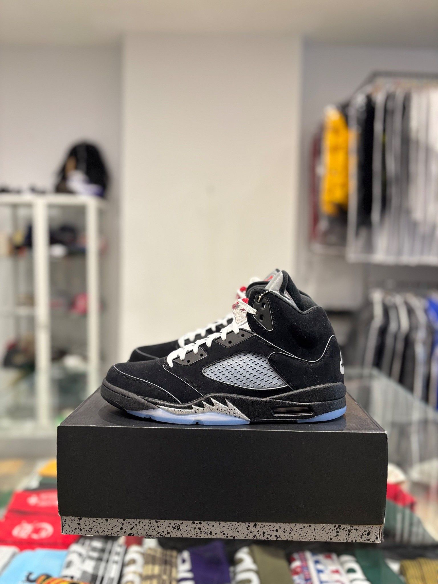 Jordan Brand Jordan 5 Black Metallic Reimagined Size US 13 / EU 46 - 2 Thumbnail