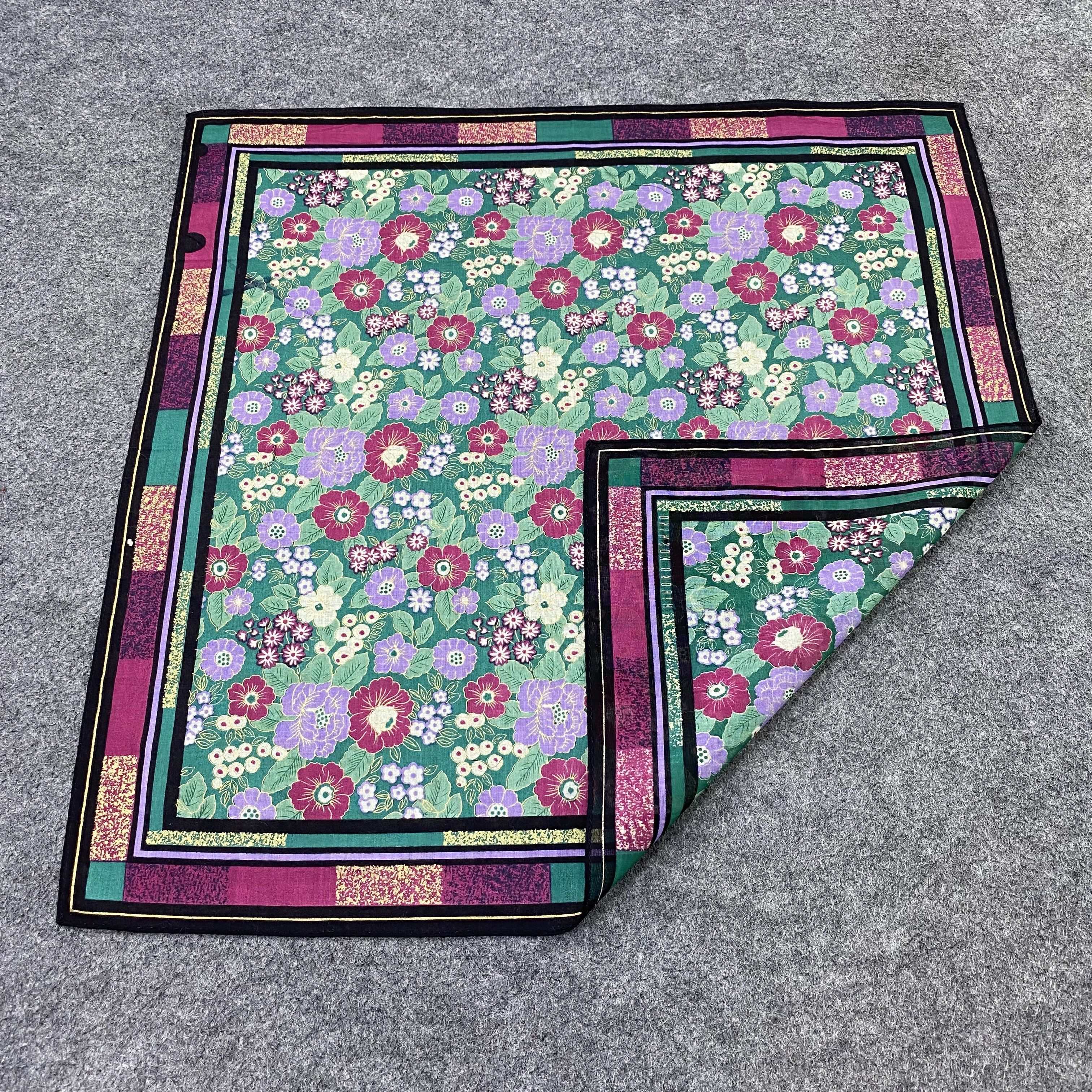 Japanese Brand Hiroko Koshino Handkerchief / Bandana / Neckerchief-B2137 Size ONE SIZE - 5 Thumbnail