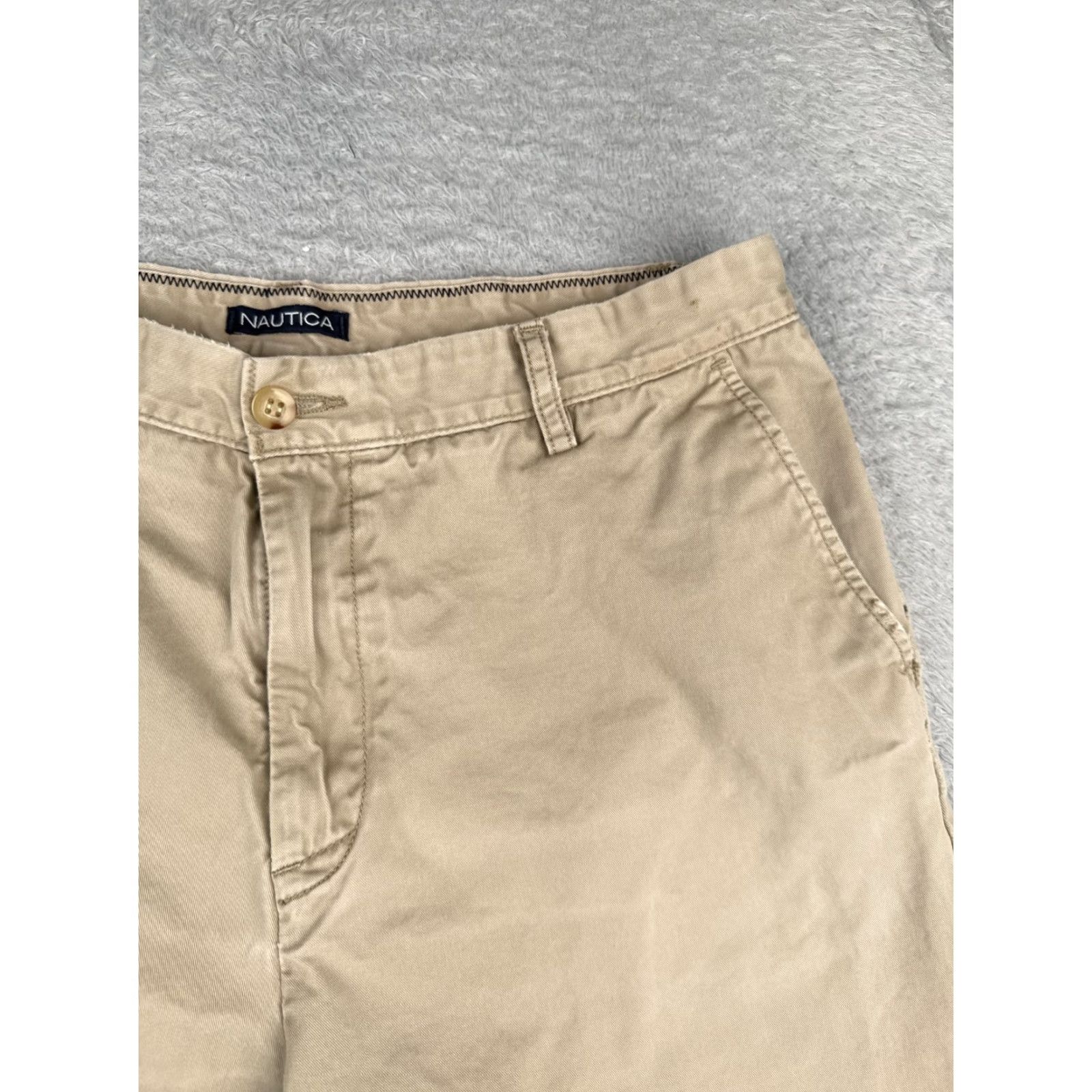 Nautica Nautica Men's Shorts Chino Casual 36 Beige Cotton 100% Twill 9 in Inseam Classic Fit Regular Size 36 Mens Size US 36 / EU 52 - 5 Thumbnail