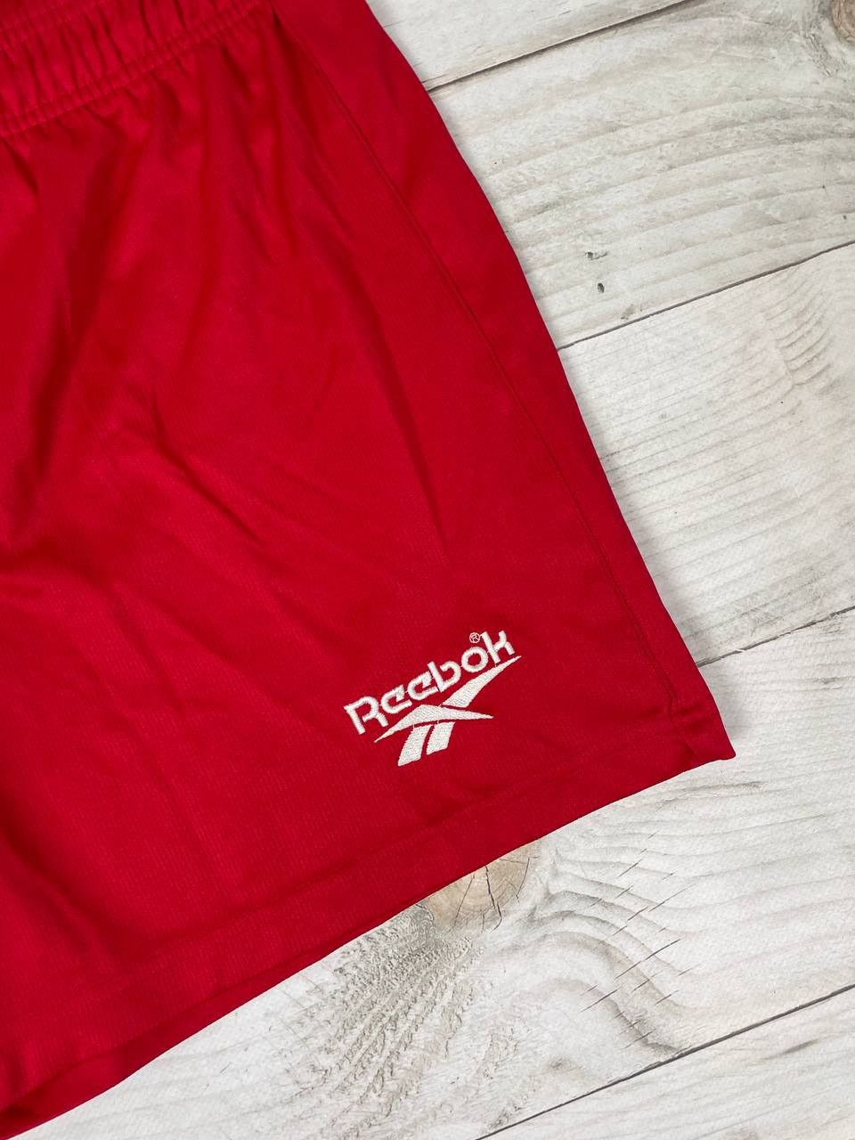 Reebok REEBOK LIVERPOOL 1996 1998 HOME FOOTBALL SOCCER SHORTS Size US 32 / EU 48 - 7 Thumbnail