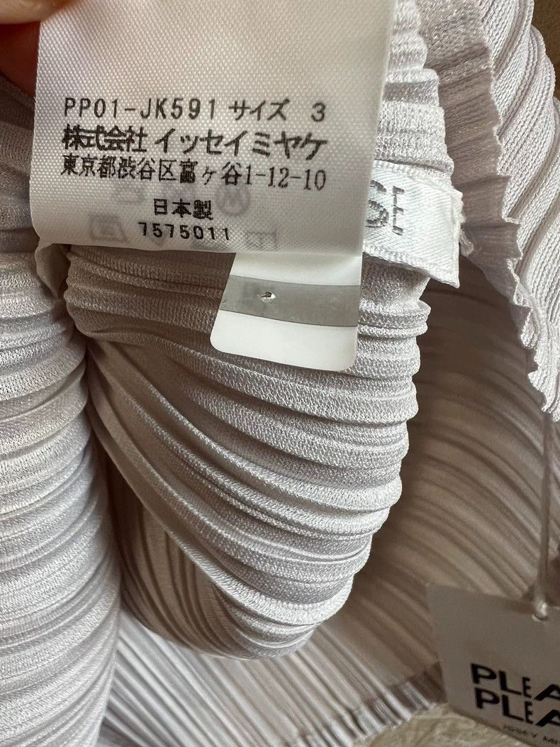 Issey Miyake Issey Miyake size:3 Off-white pleated long-sleeved shirt Size S / US 4 / IT 40 - 4 Thumbnail