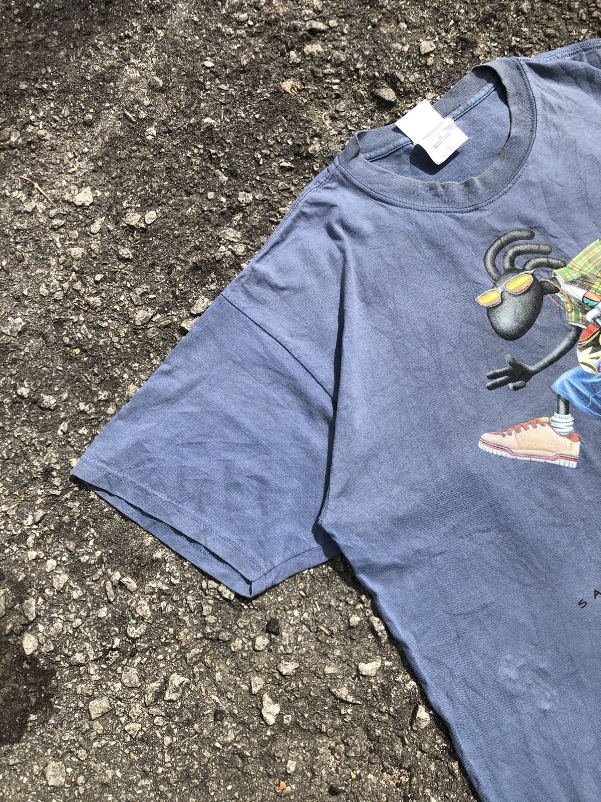 Vintage Vintage Sunfaded Joe Skateboard Santa Monica California Tee Size US XL / EU 56 / 4 - 7 Thumbnail