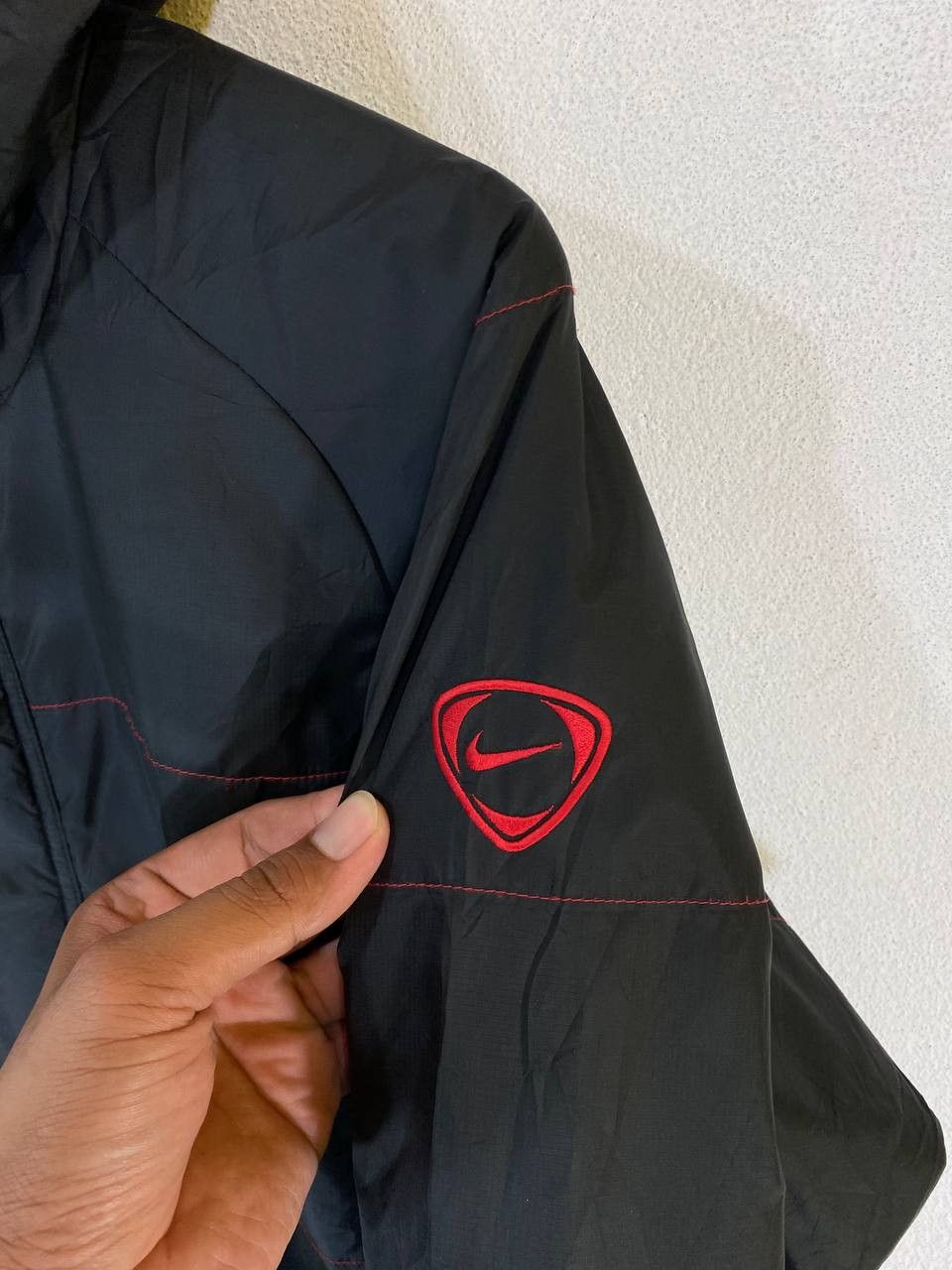 Nike vintage nike nylon long jacket nice design Size US M / EU 48-50 / 2 - 3 Thumbnail