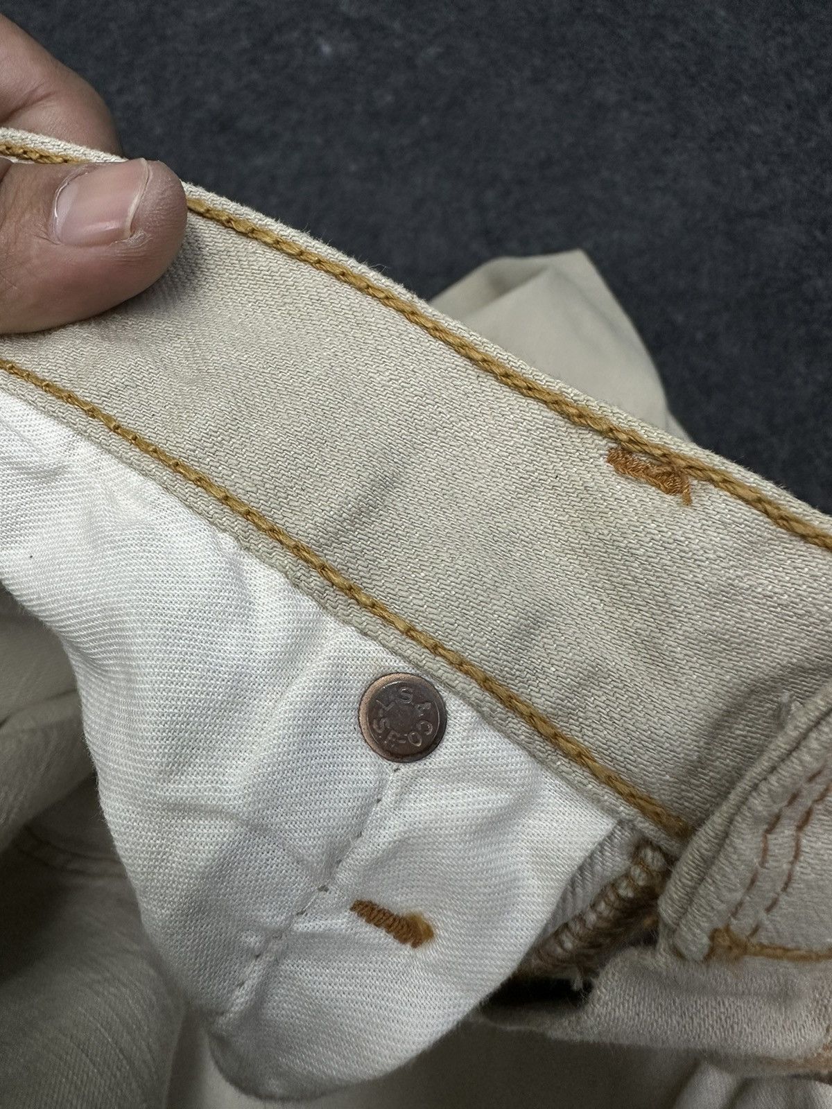 Levi's × Levi's Vintage Clothing × Vintage Vintage Levis 501 Khaki Cream Wax Denim F36 Size US 31 - 13 Thumbnail
