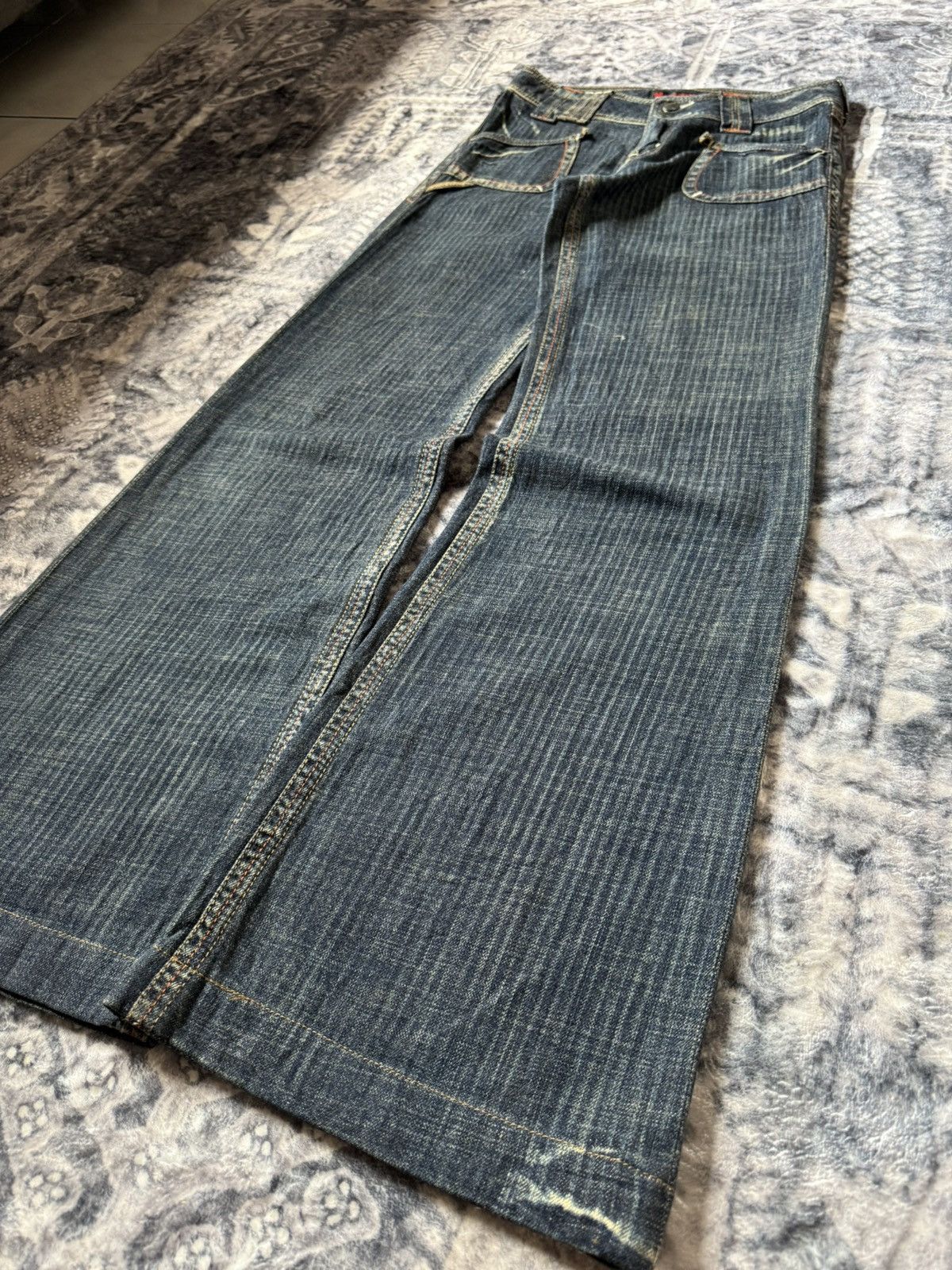Le Grande Bleu (L.G.B.) Dear Heart Railroad Pinstripe Fade Flared Wide Leg Jeans Size US 28 / EU 44 - 10 Thumbnail