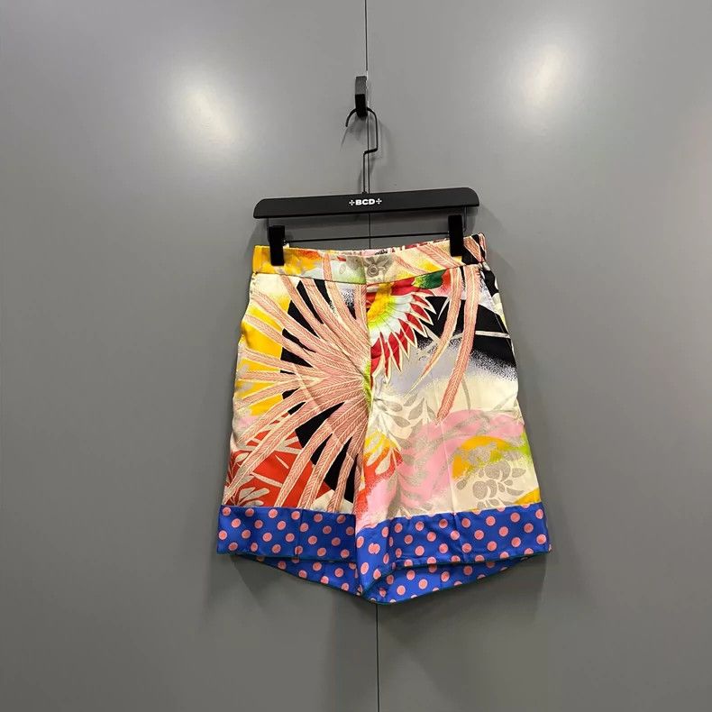 Gucci Gucci Multi-element printed shorts 2503-Nextarrow Size US 40 / EU 56 - 1 Thumbnail