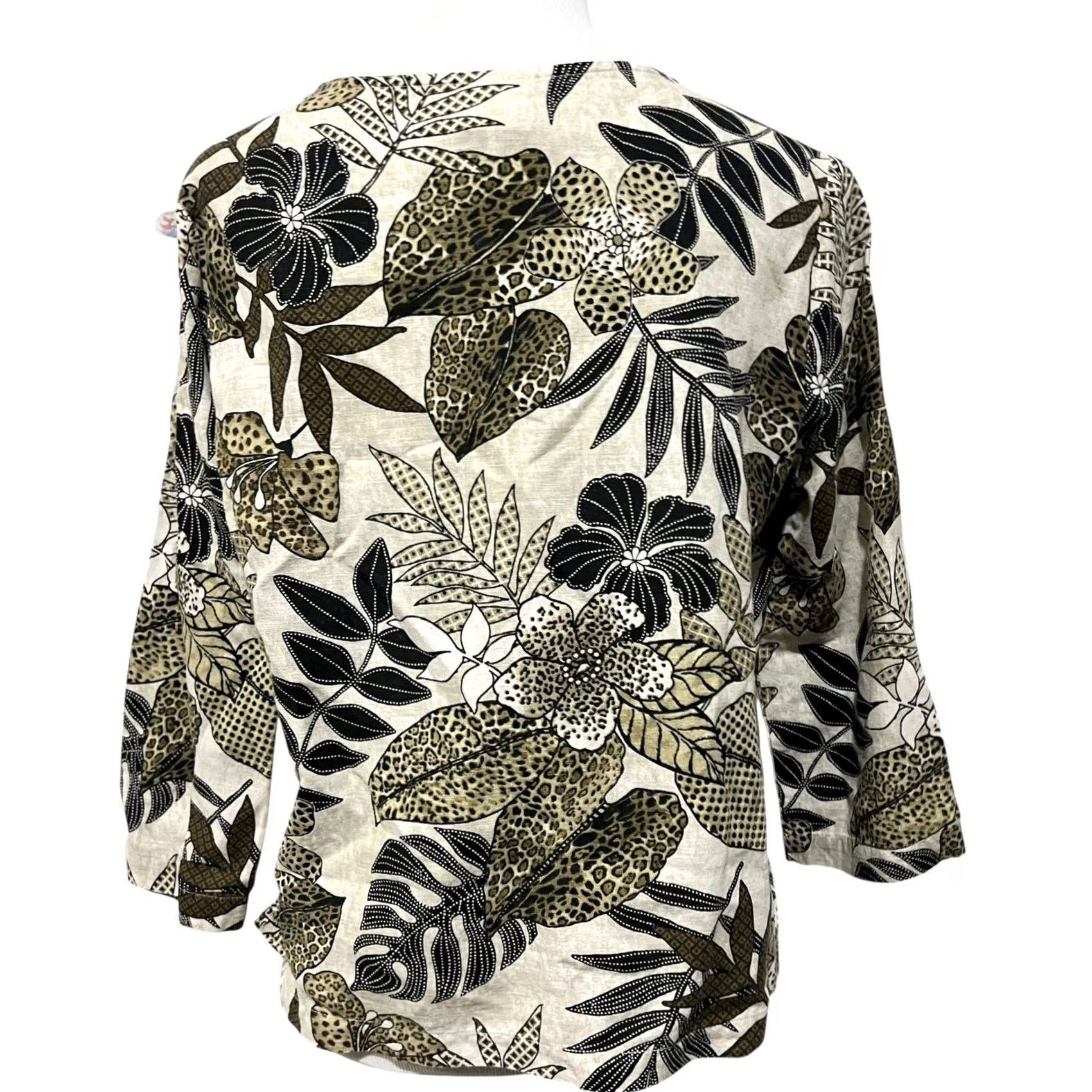 Vintage VINTAGE Hot Cotton Blouse Shirt Women Linen Cotton Floral Earth Tones Boxy Lagenlook 3/4 Sleeve Tan Size M Size M / US 6-8 / IT 42-44 - 6 Thumbnail