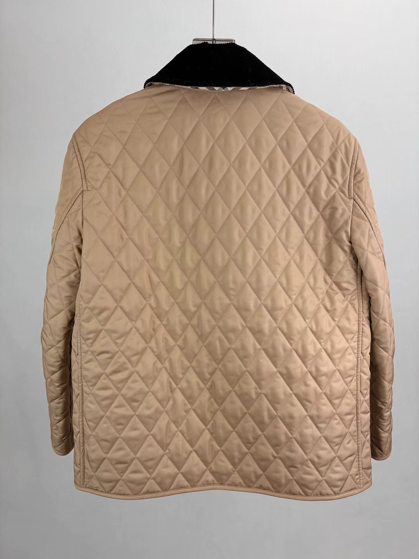 Burberry BURBERRY New Check Lined Corduroy Lapel Padded Jacket Size US M / EU 48-50 / 2 - 2 Thumbnail
