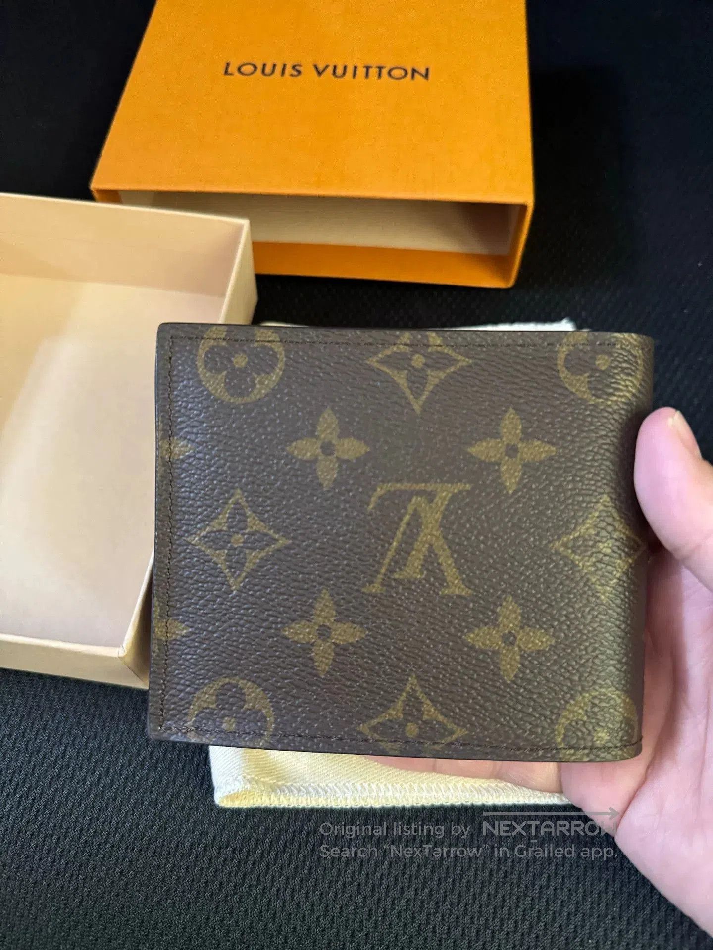 Louis Vuitton louis vuitton monogram wallet. Size ONE SIZE - 2 Thumbnail