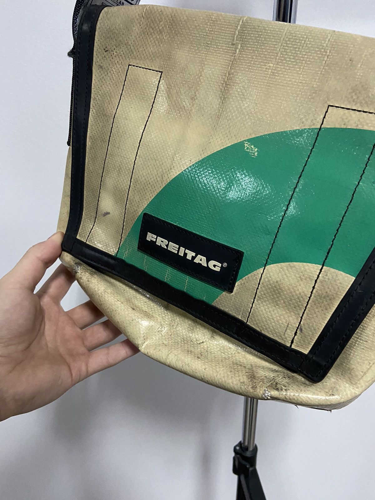 Freitag × Vintage Freitag 3 in 1 Vintage Waterproof shoulder Bag Recycle ♻️ Size ONE SIZE - 7 Thumbnail