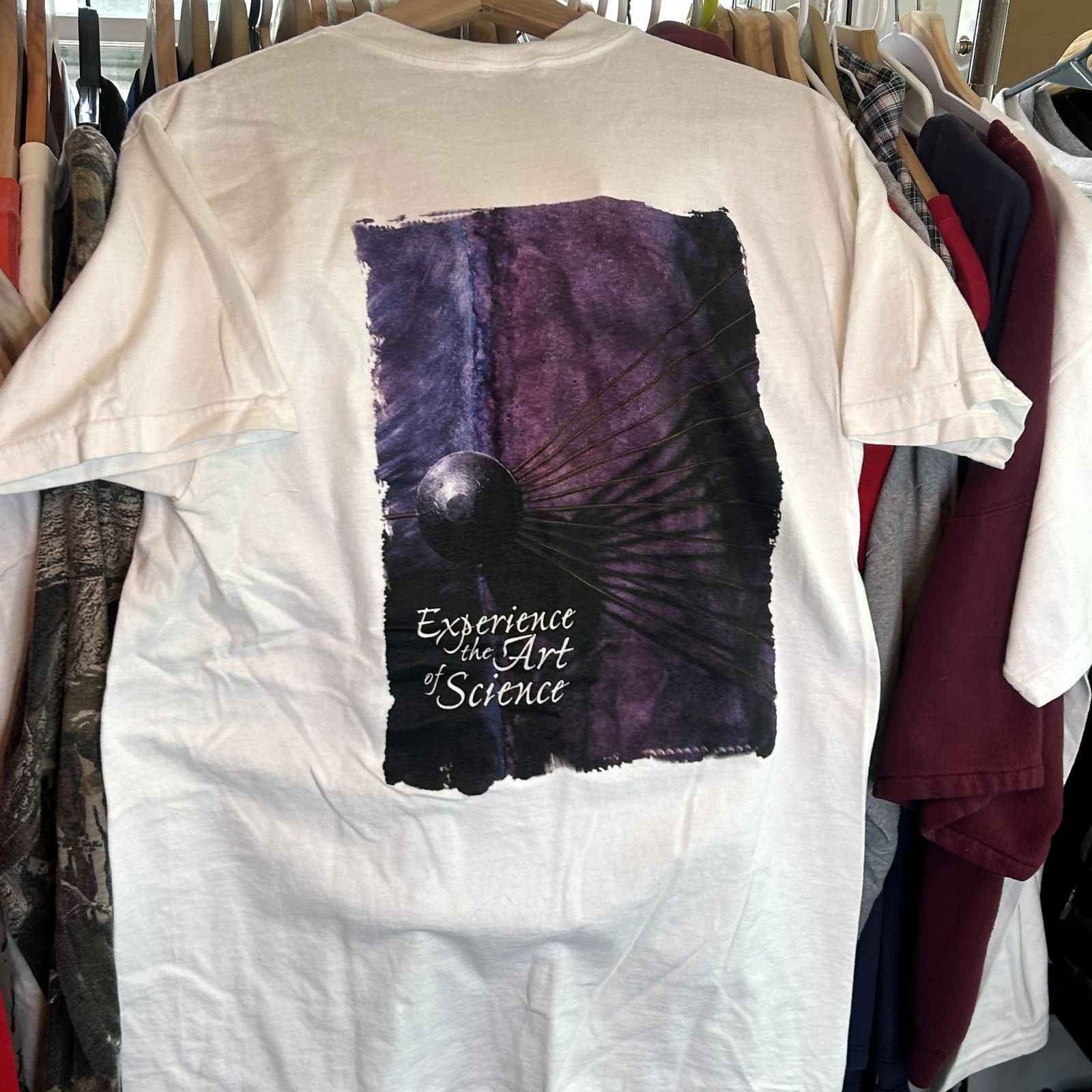 Fruit Of The Loom Vintage 90s Art & Science T-Shirt Medium Size US M / EU 48-50 / 2 - 3 Thumbnail
