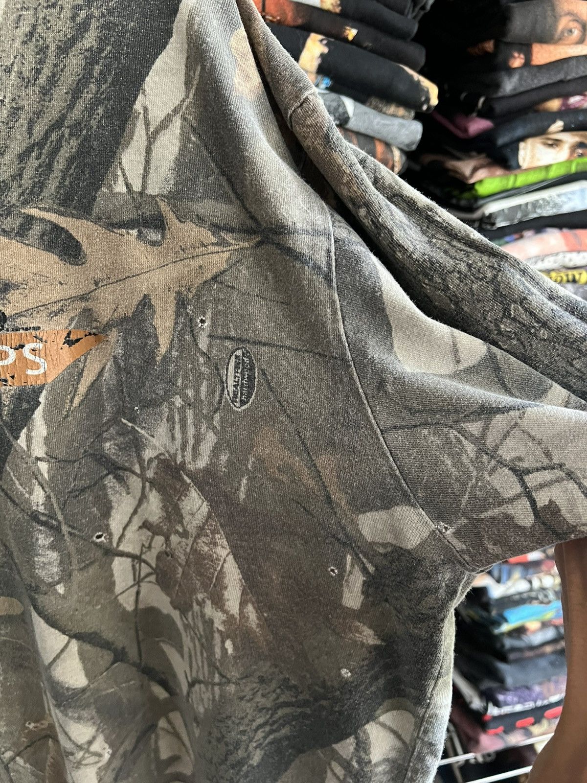 Chase Authentics 90s Back Straps Realtree Taste Great Camo Nascar Hunting Tee Size US XL / EU 56 / 4 - 7 Thumbnail