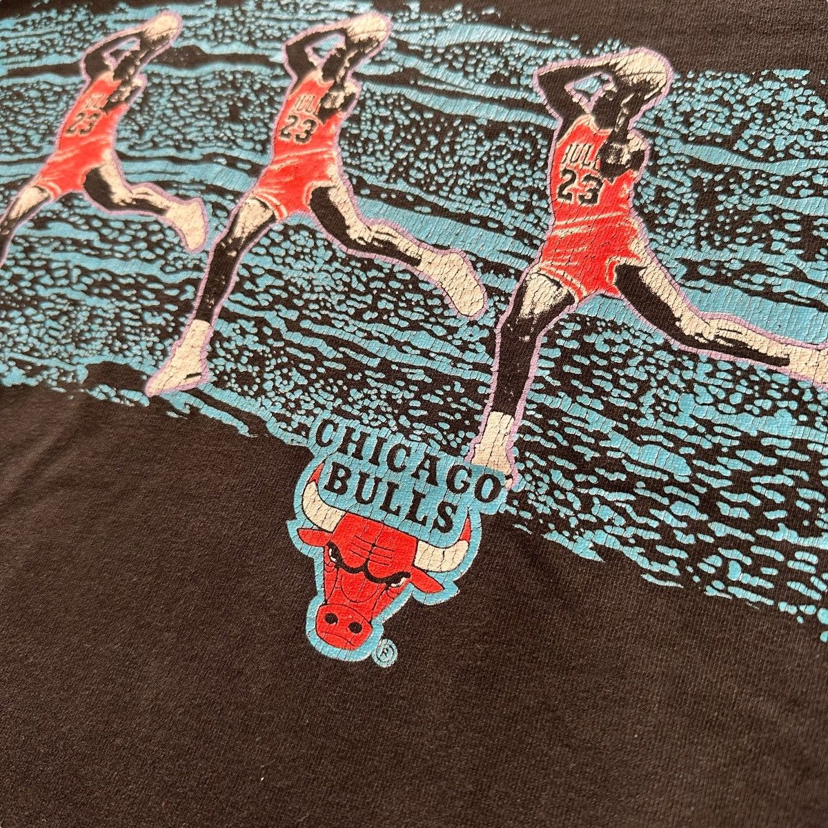 Fruit Of The Loom vintage FOTL Michael Jordan T-shirt Black Magic Johnson Size US M / EU 48-50 / 2 - 4 Thumbnail