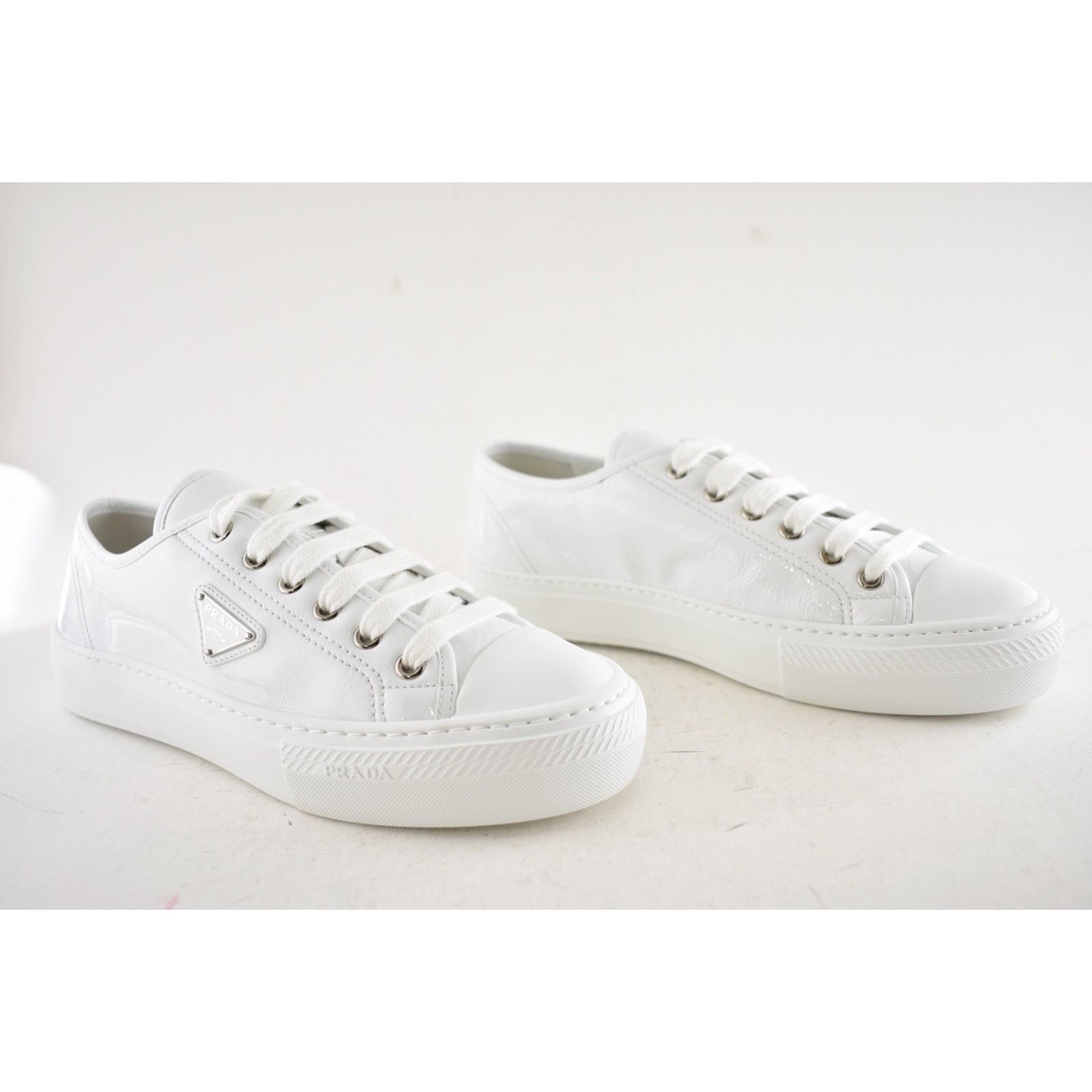 Prada Prada Smash Patent Logo Lace Up Flat Low Top Sneaker 38.5 Size US 8.5 / IT 38.5 - 4 Thumbnail