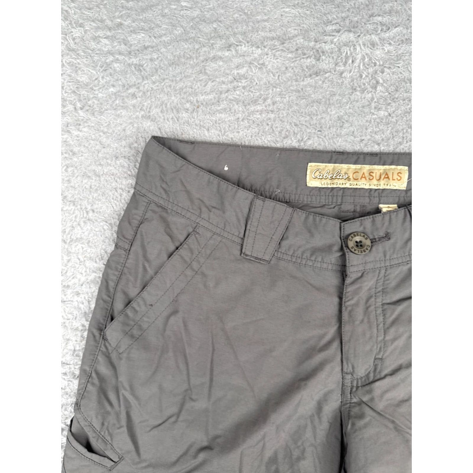 Vintage Cabela's Shorts Womens 4 Gray Cargo Nylon UPF 50+ Fishing Hiking Utility Pockets 9in Inseam Regular Summer 100% Nylon Gray Womens Size 27" / US 4 / IT 40 - 4 Thumbnail