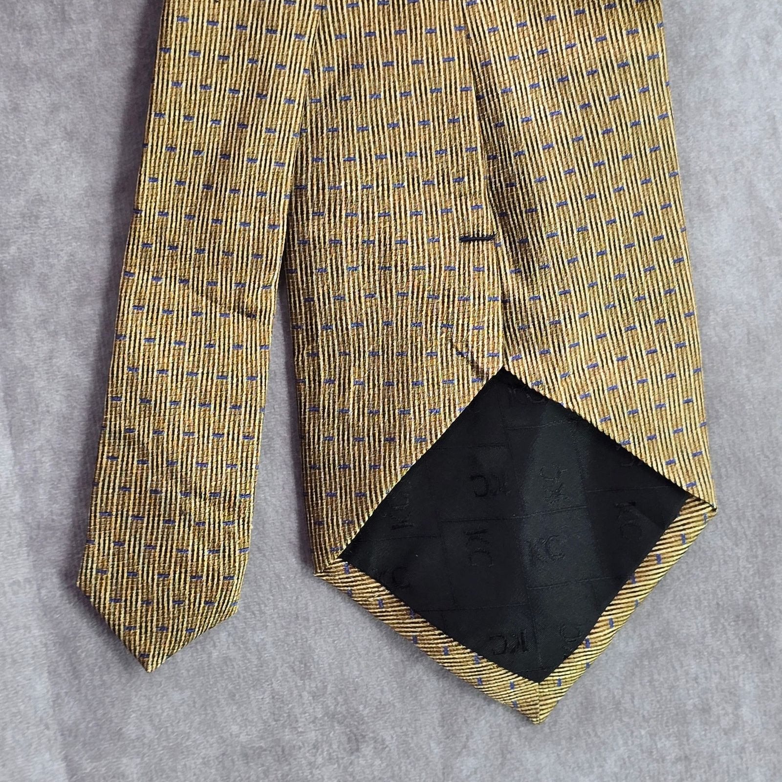 Other Kenneth Cole New York Gold Geometric 100% Silk Neck Tie Size 28 - 6 Thumbnail