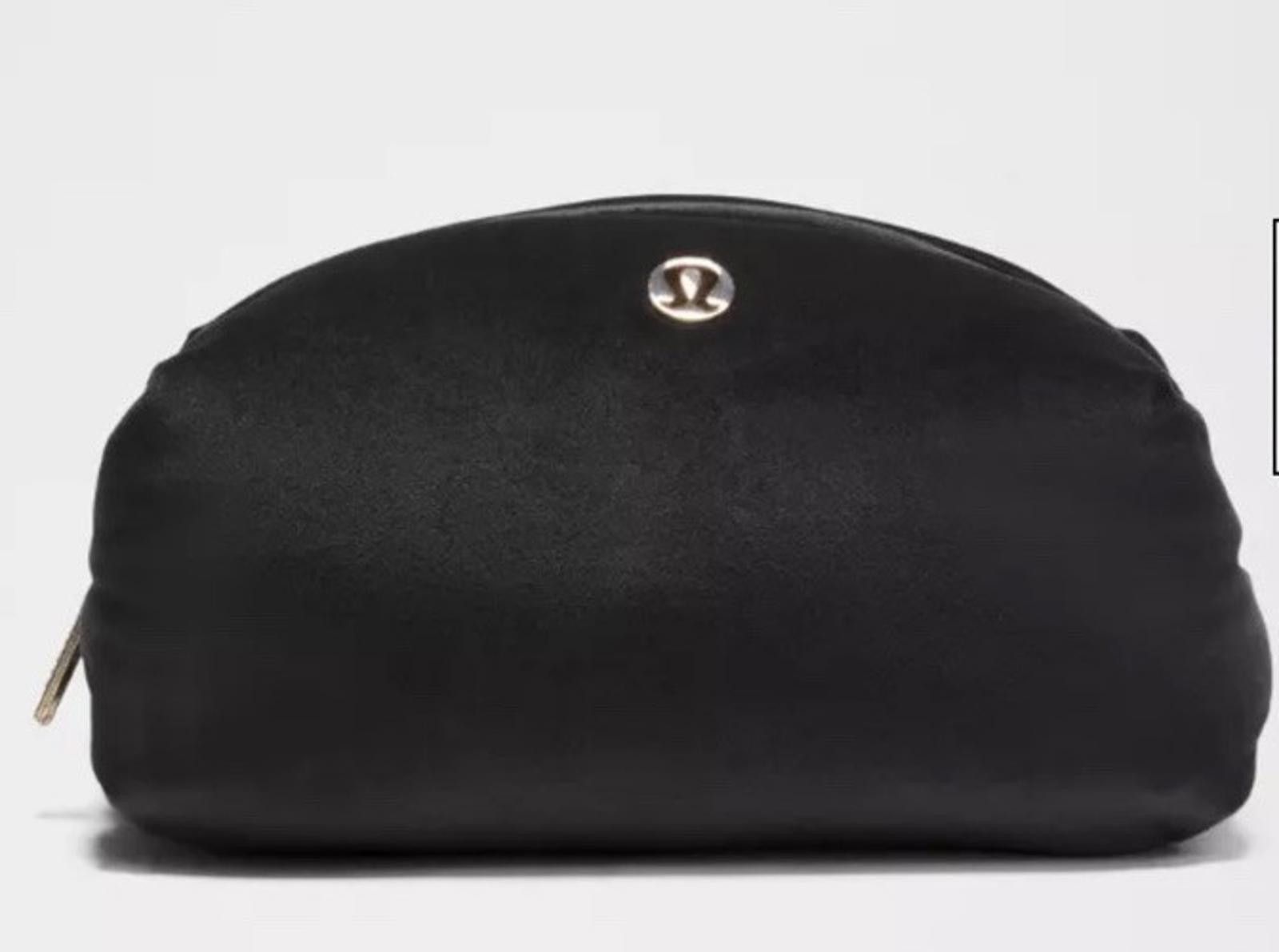 Lululemon NWT Lululemon Go Getter Zip Pouch Mini Velour ~ Black Size ONE SIZE - 1 Thumbnail