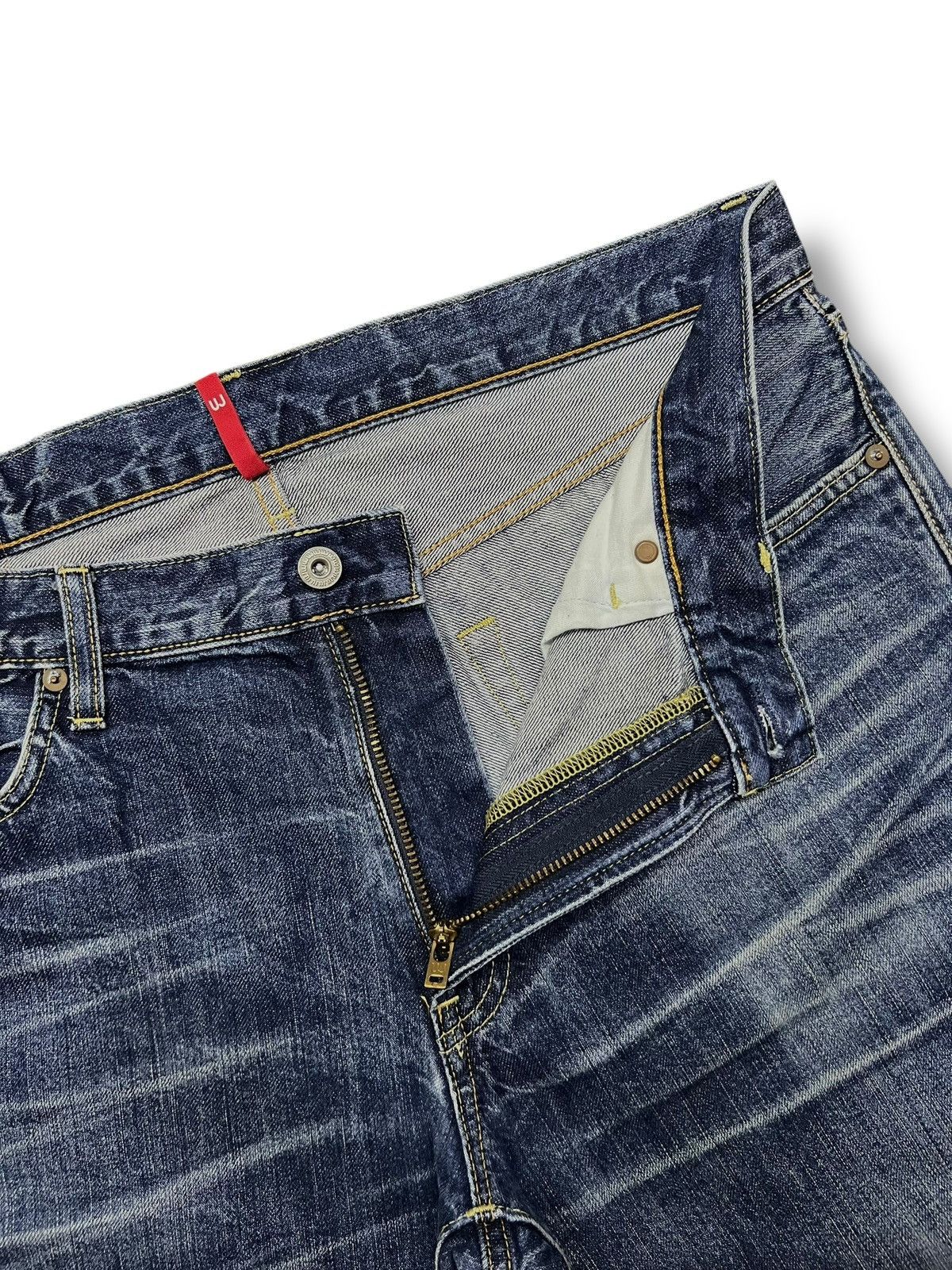 Uniqlo Vintage Uniqlo UJ S002 Japan - Faded Whisker Wash Jeans Size US 36 / EU 52 - 10 Thumbnail