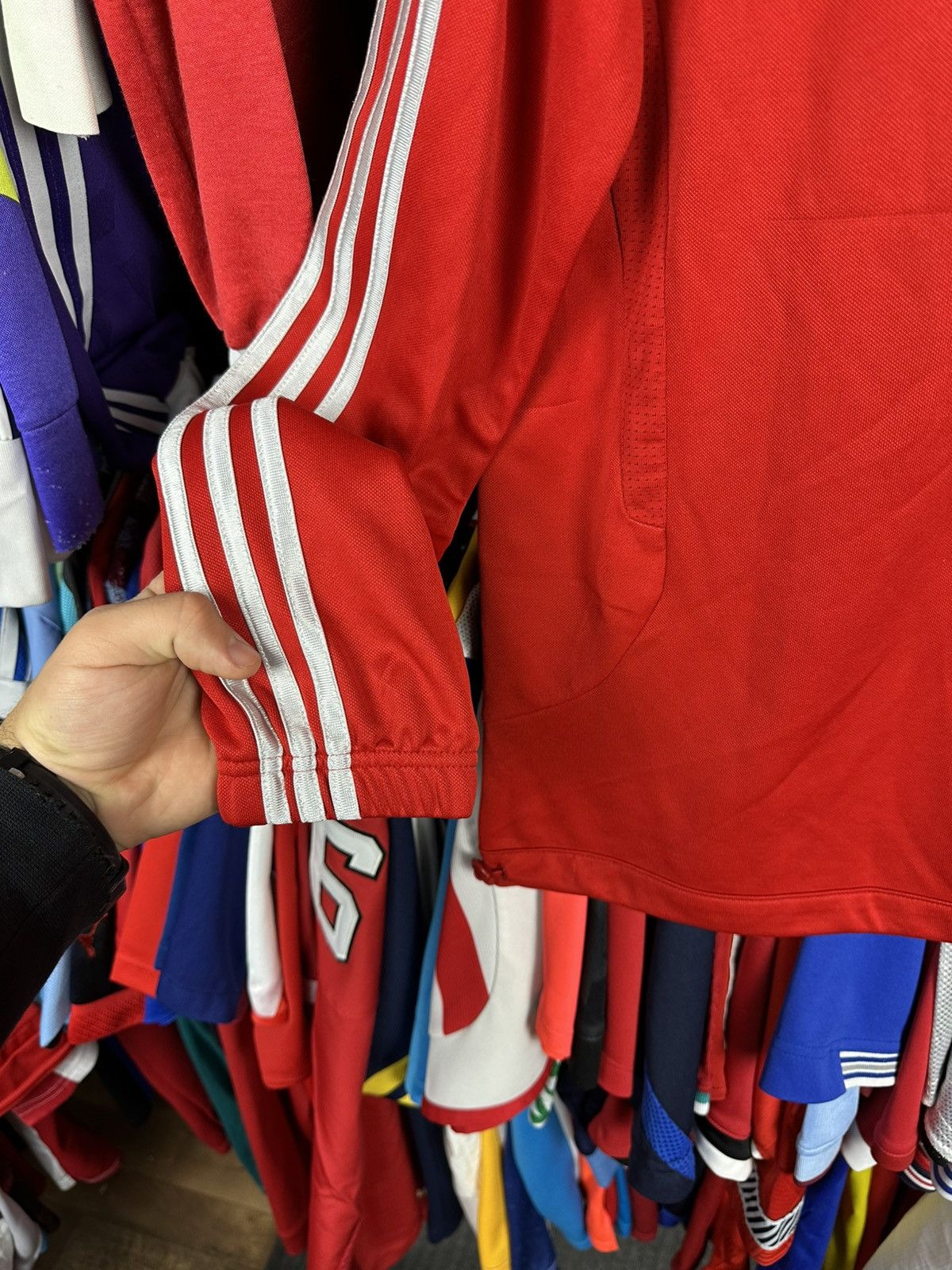 Adidas Vintage Adidas Liverpool Football Jacket Soccer Track Top Size US L / EU 52-54 / 3 - 3 Thumbnail
