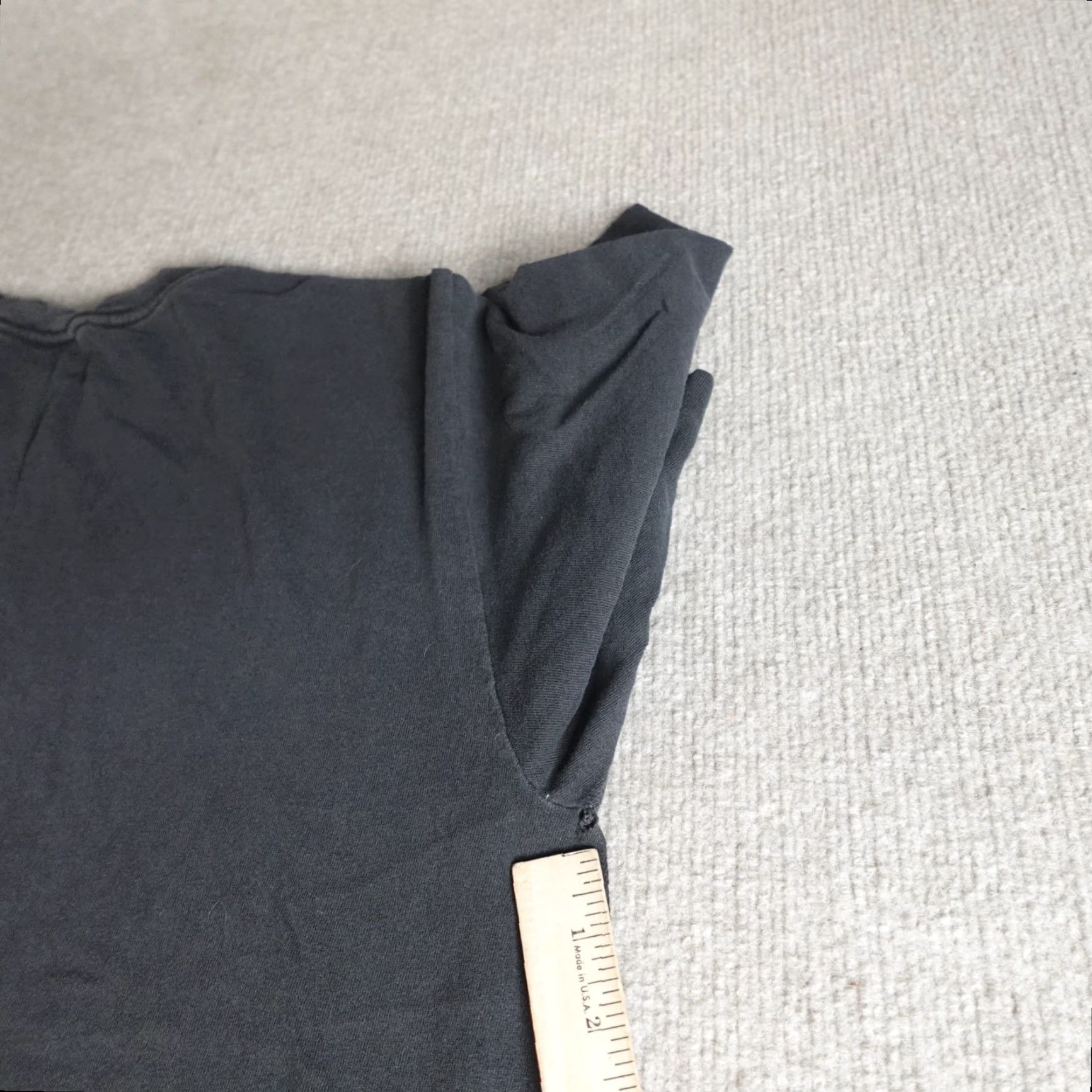 Vintage VINTAGE American Vintage The Jim Rose Shirt M Black Cotton T-Shirt Mens 1990s Short Sleeve Crew Neck Built-In Hole Wear Size US M / EU 48-50 / 2 - 4 Thumbnail
