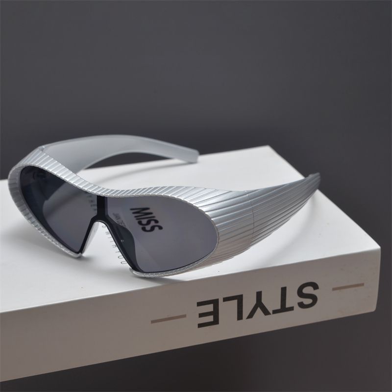 VIBE Rare Street ins style custom avant-garde sunglasses Size ONE SIZE - 5 Thumbnail