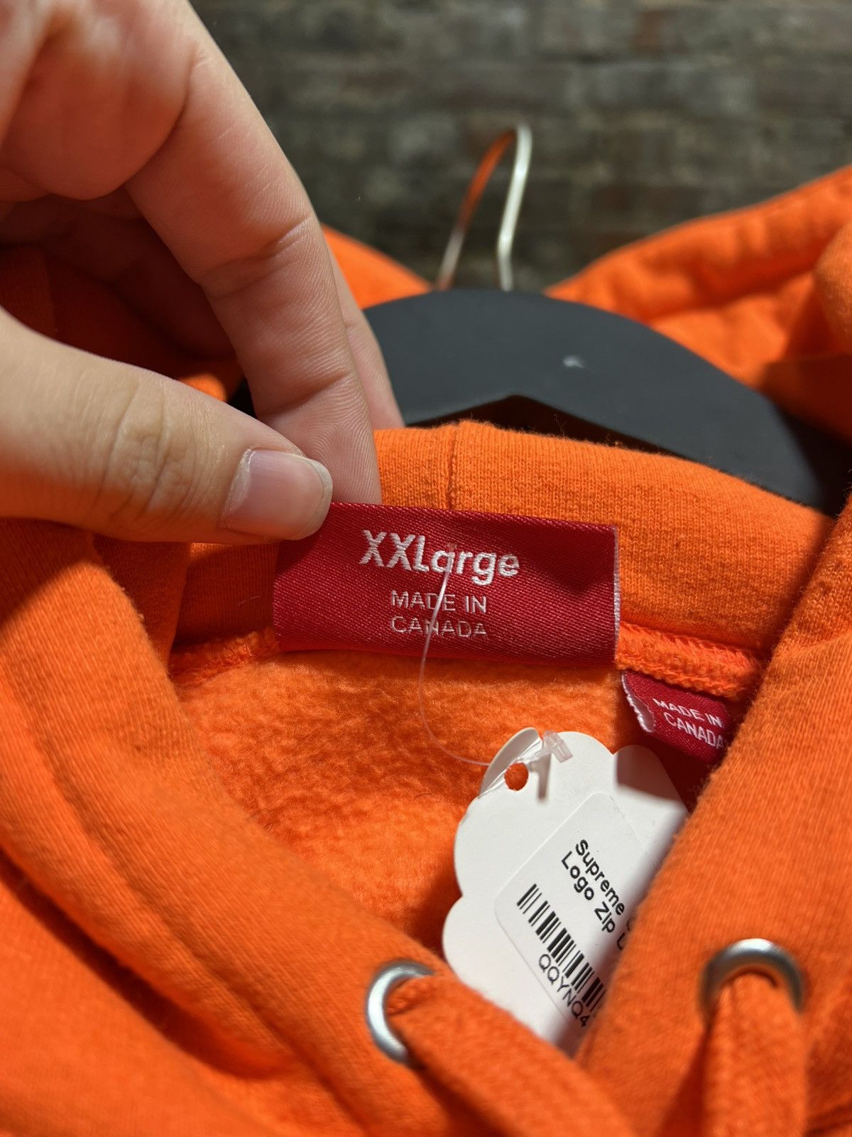 Supreme Supreme Orange Small Box Logo Hoodie Size US XXL / EU 58 / 5 - 4 Thumbnail