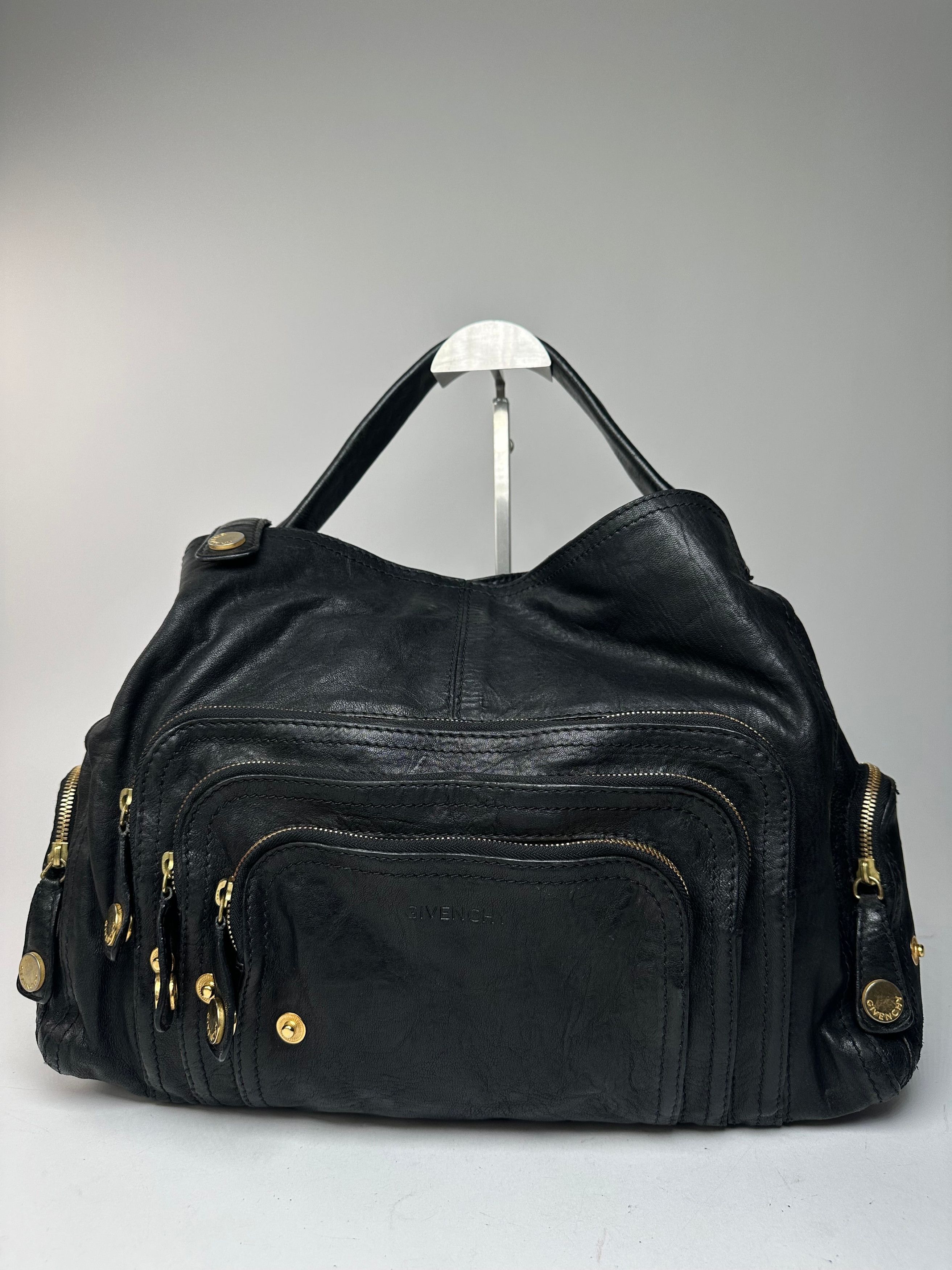 Givenchy Vintage Leather Handbag Black Size ONE SIZE - 1 Thumbnail