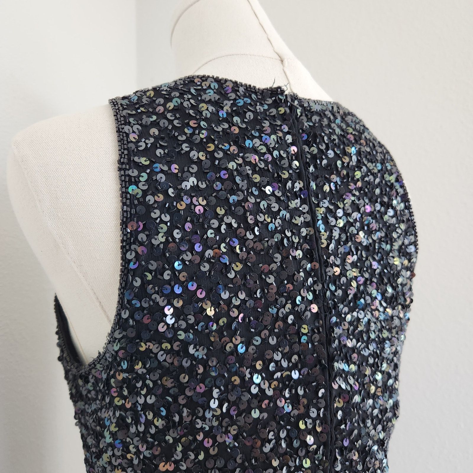 Vintage Vintage Black Iridescant Sequin Silk Embroidered Blouse S Size S / US 4 / IT 40 - 9 Thumbnail