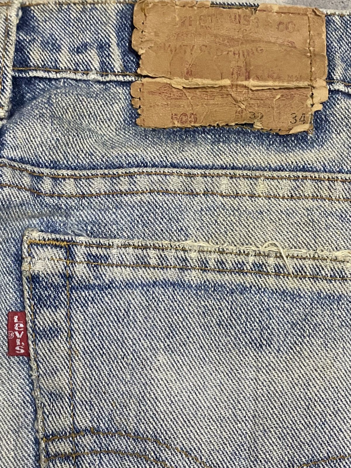 Levi's Vintage Clothing Vintage Levis505 90’s Mud Wash Grunge Distressed Loose Jeans Size US 32 / EU 48 - 12 Thumbnail