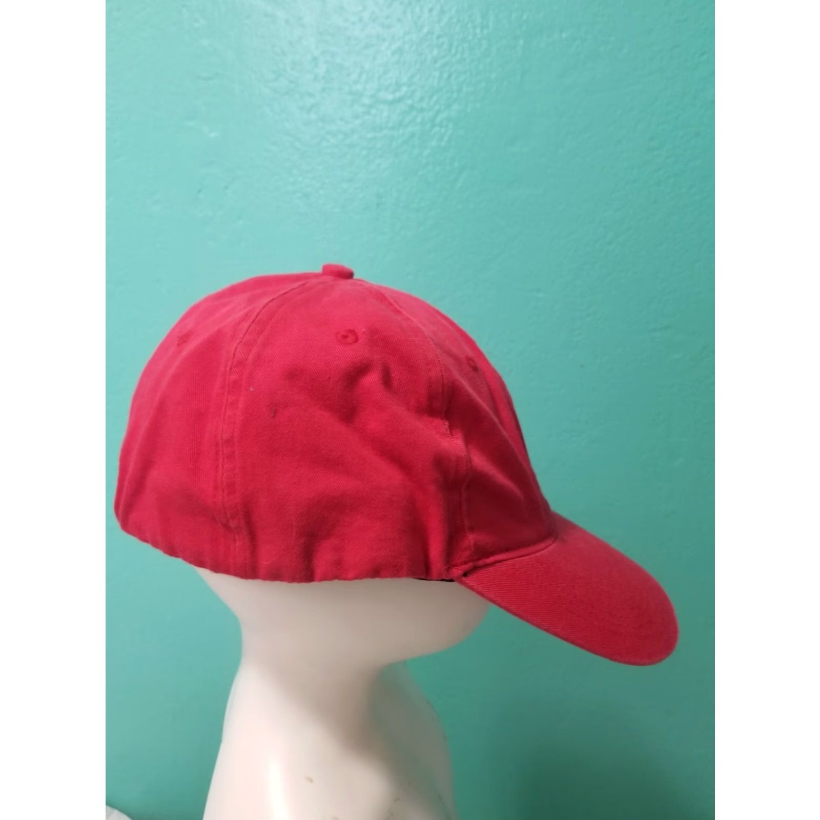 Vintage Vintage Dewars Red Baseball Dad Cap Hat 2001 Promo Scotch Whiskey Advertising Cap Mens Size ONE SIZE - 4 Thumbnail