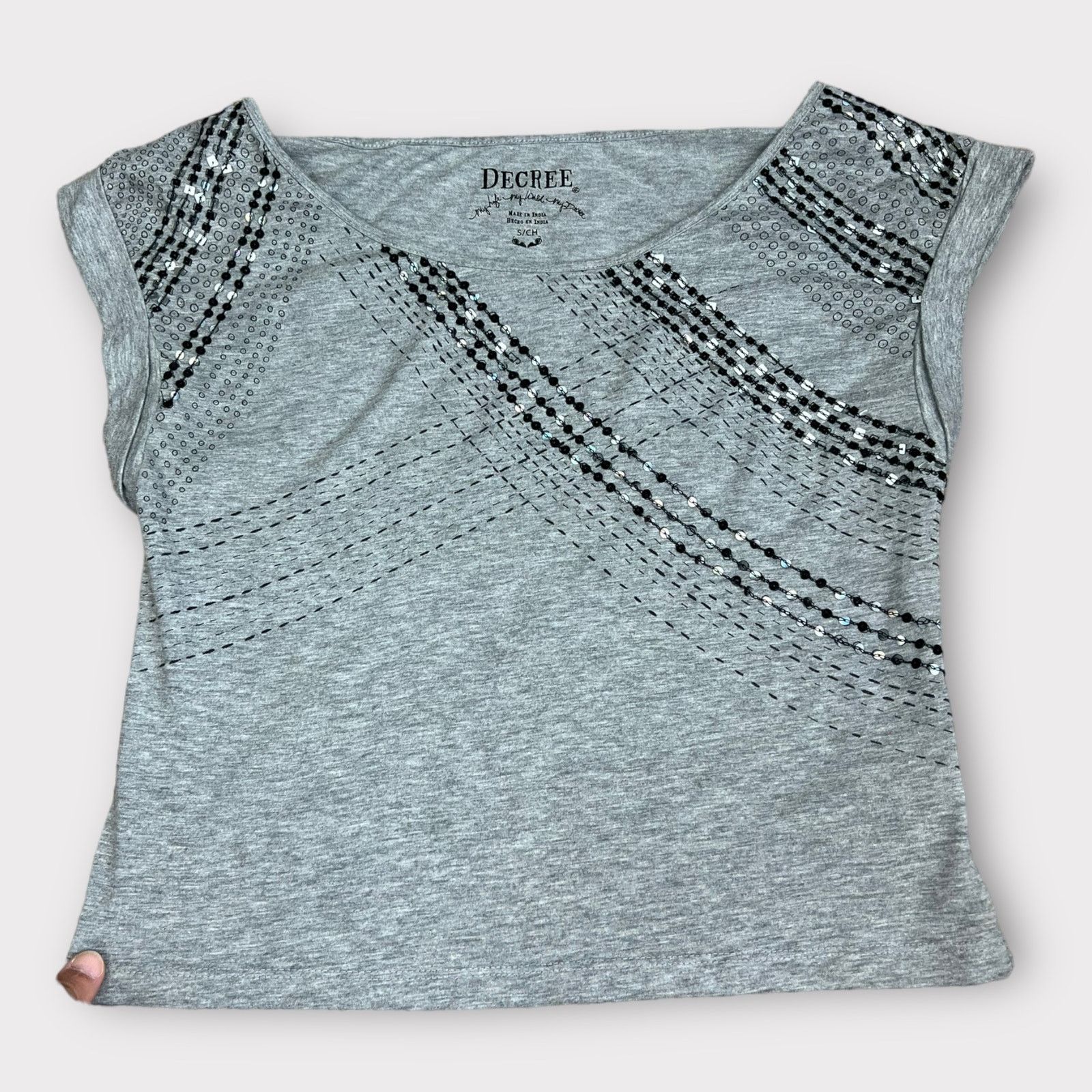 Decree Decree | Vintage Y2K Sequined Summer Grunge Tee | Small Size S / US 4 / IT 40 - 5 Thumbnail