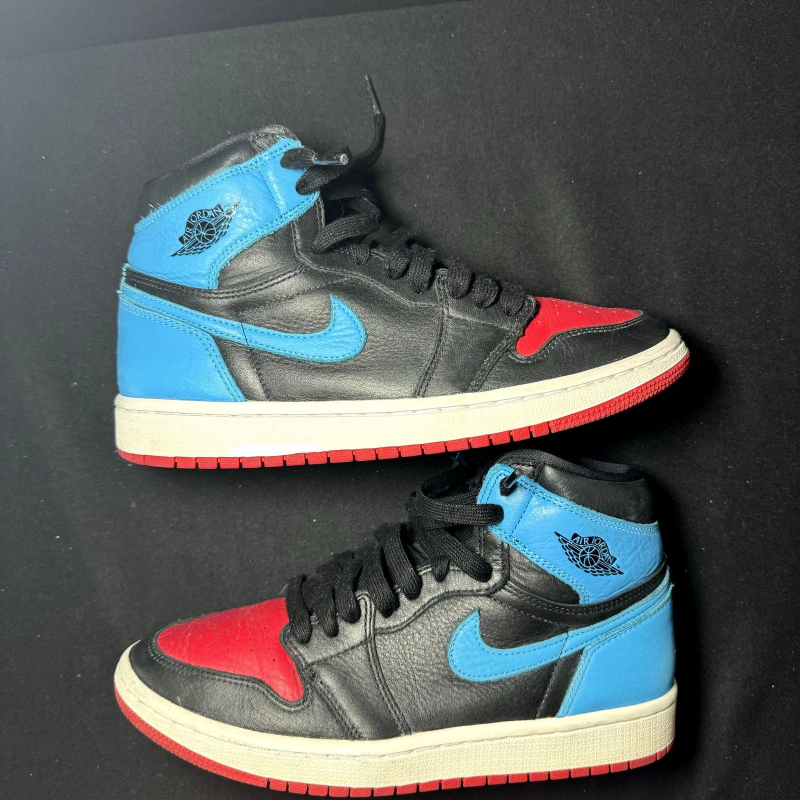 Jordan Brand × Nike Nike Air Jordan 1 High OG NC to Chi Women's Shoes - Size 8 Size US 8 / IT 38 - 2 Thumbnail