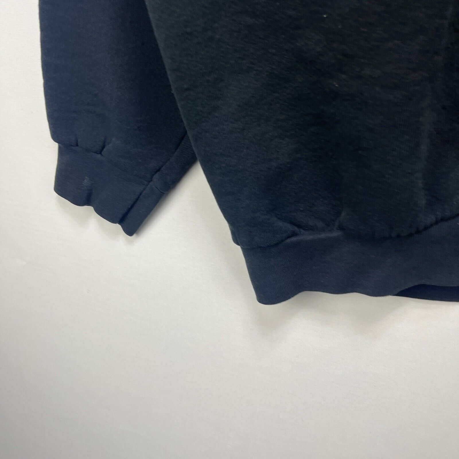 Vintage Vintage '90s Faded Blank Black Raglan Sweatshirt XXL Size US XXL / EU 58 / 5 - 4 Thumbnail