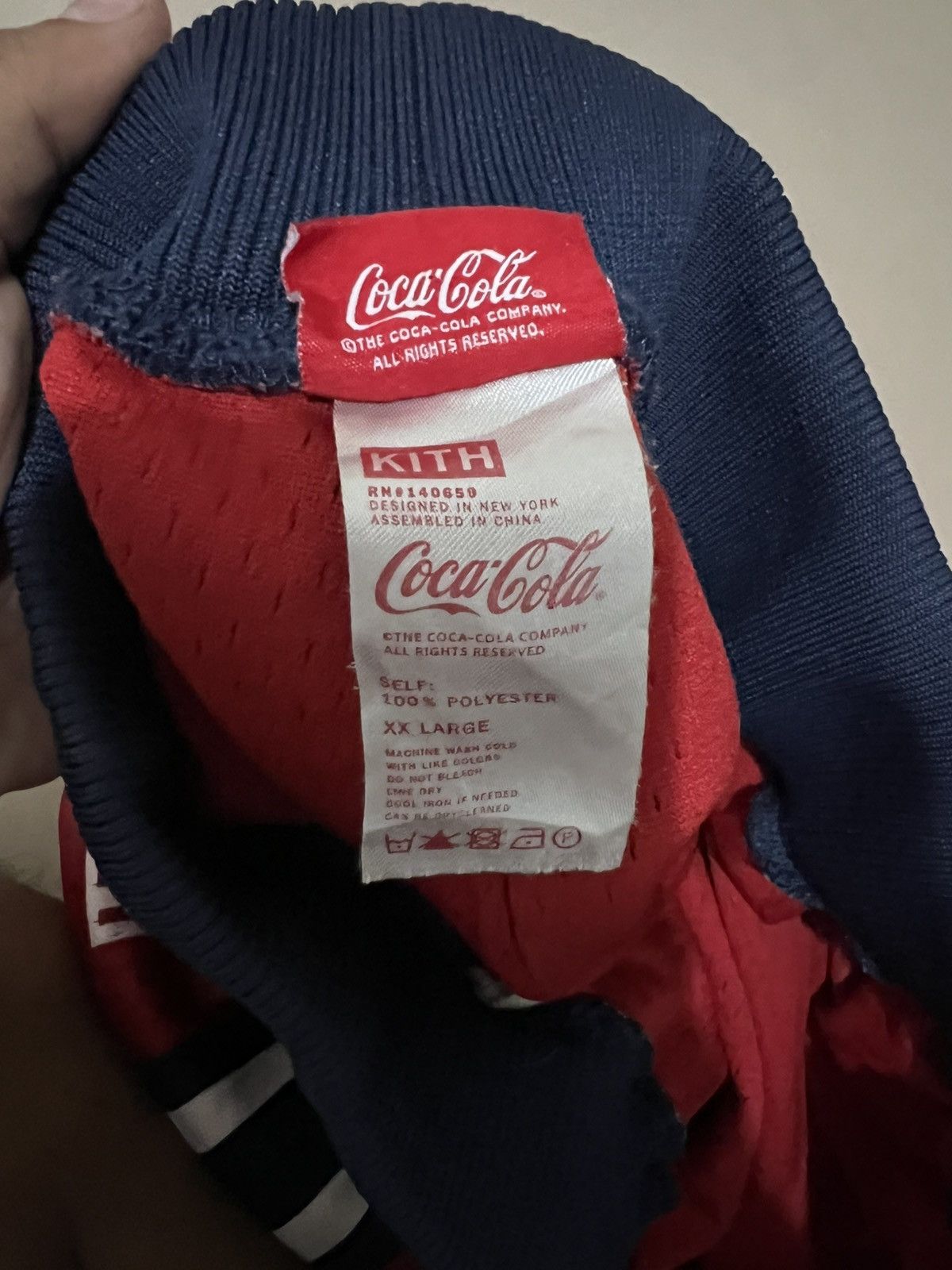 Coca Cola × Kith KITH x Coca cola x Mitchell & Ness red Size US 34 / EU 50 - 8 Thumbnail