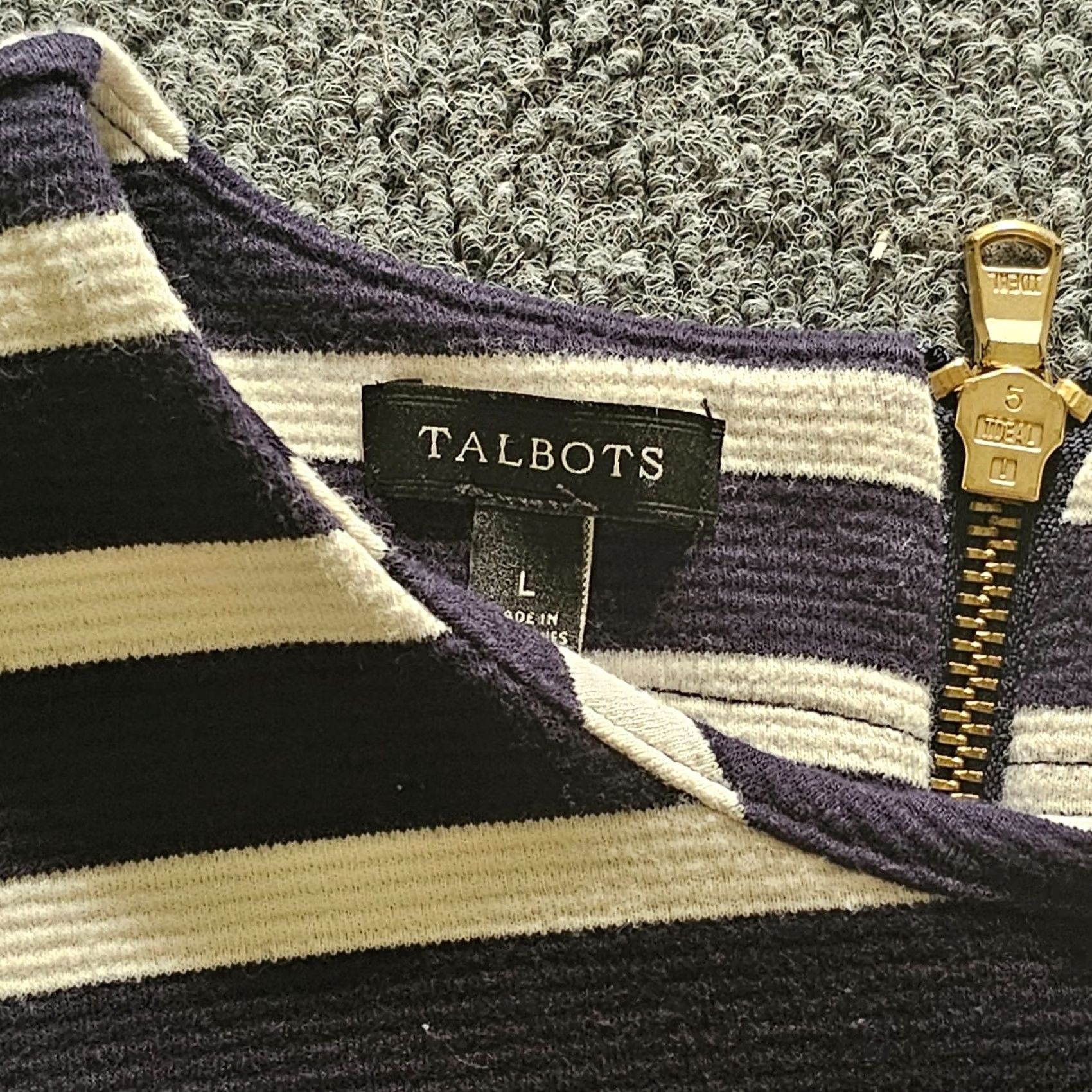 Talbots Talbots Top Shirt Womens Large Blue Red Striped 3/4 Sleeve Zipper Career Casual Size L / US 10 / IT 46 - 3 Thumbnail