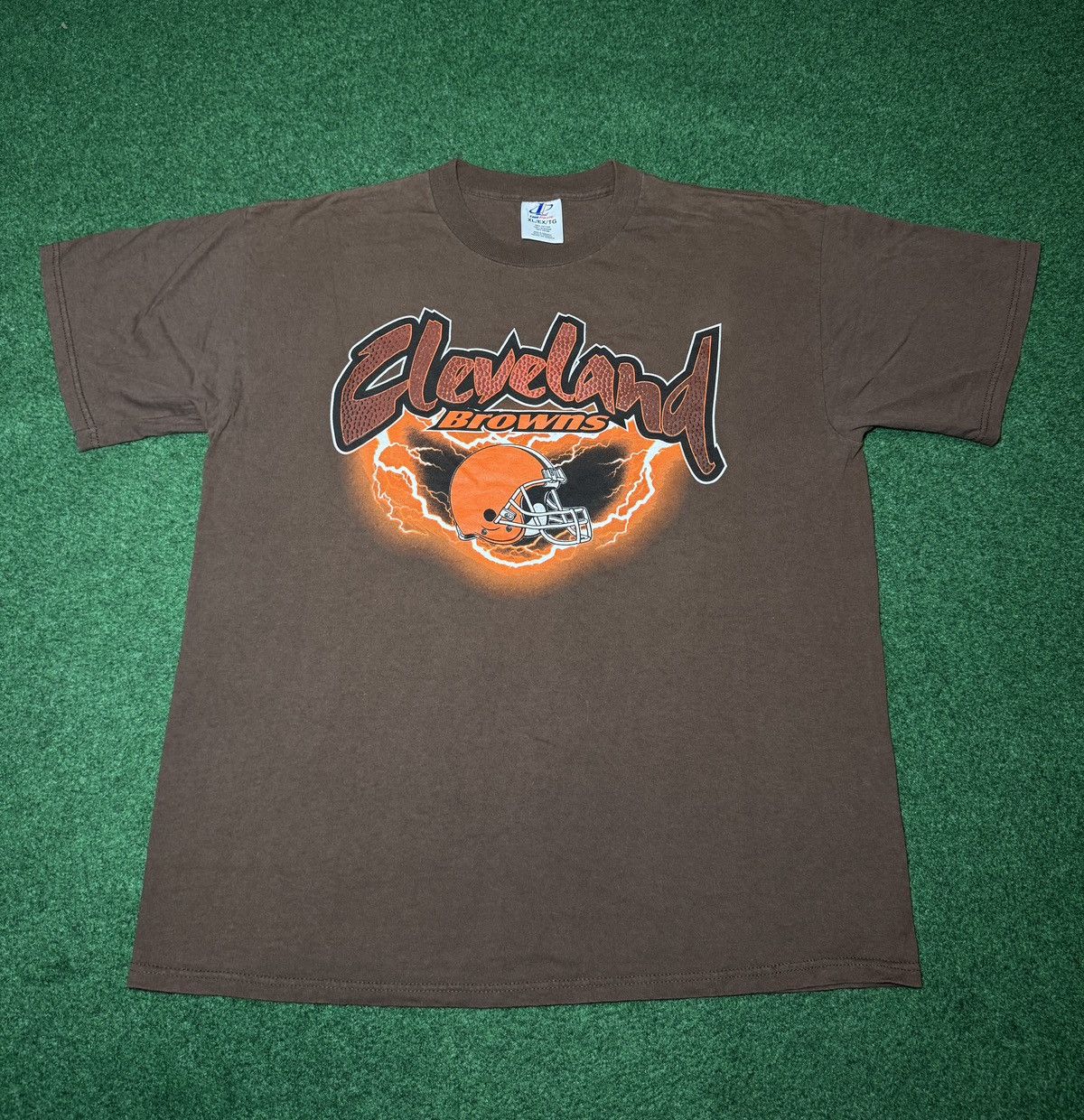 Logo Athletic 90s Cleveland Browns Logo Athletic RARE Lightning T Shirt Size US XL / EU 56 / 4 - 1 Thumbnail