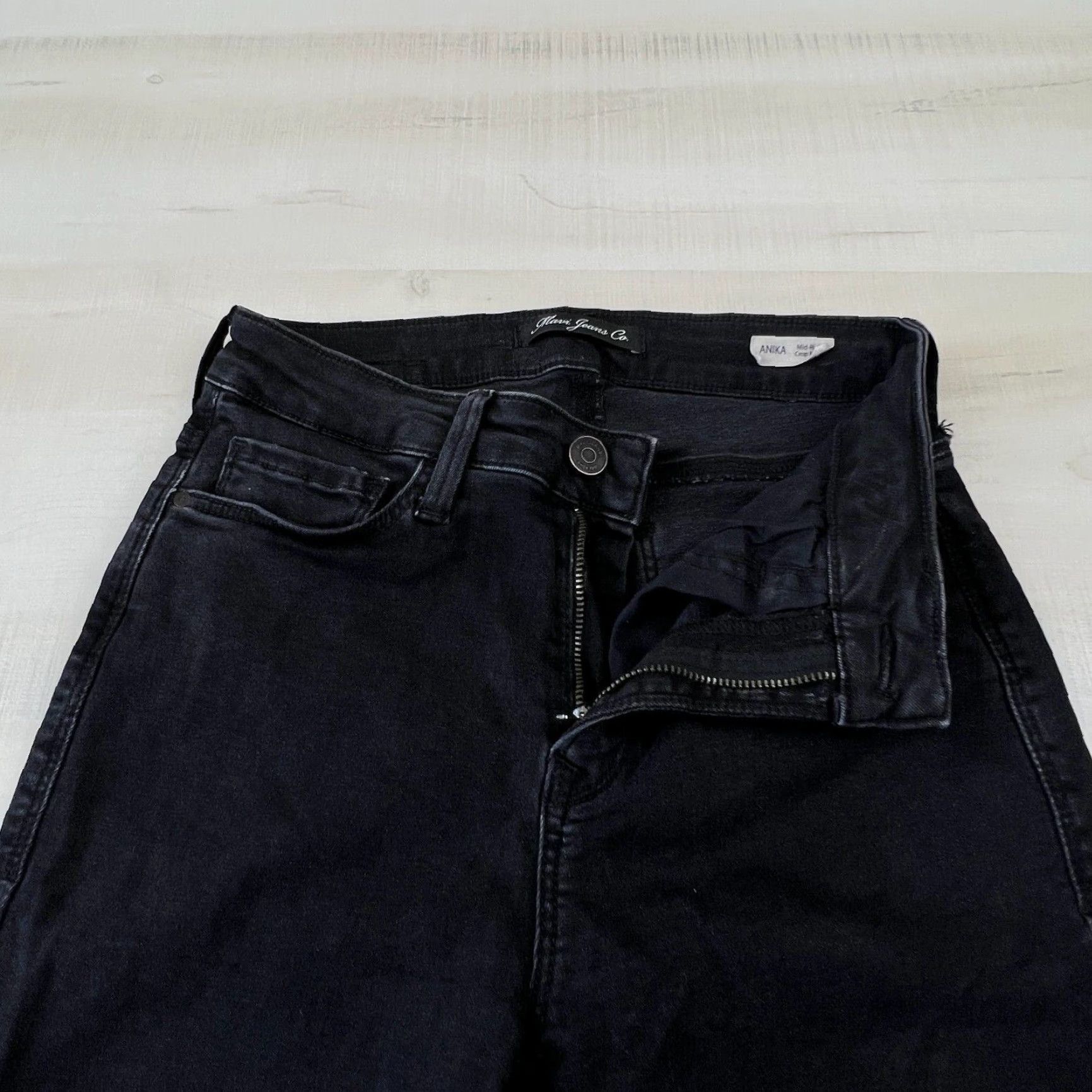 Mavi Mavi Womens Jeans 25 Anika Crop Flare Black Denim Frayed Edges Mid Rise Size 42" / US 20 - 3 Thumbnail